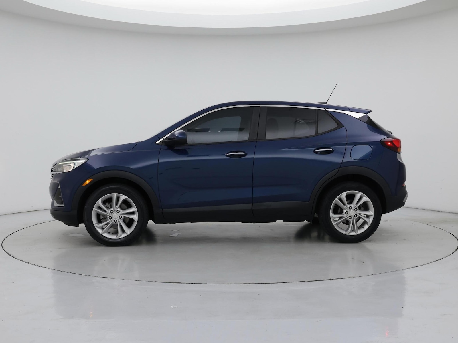 Image 4 of 2021 Buick Encore GX Preferred