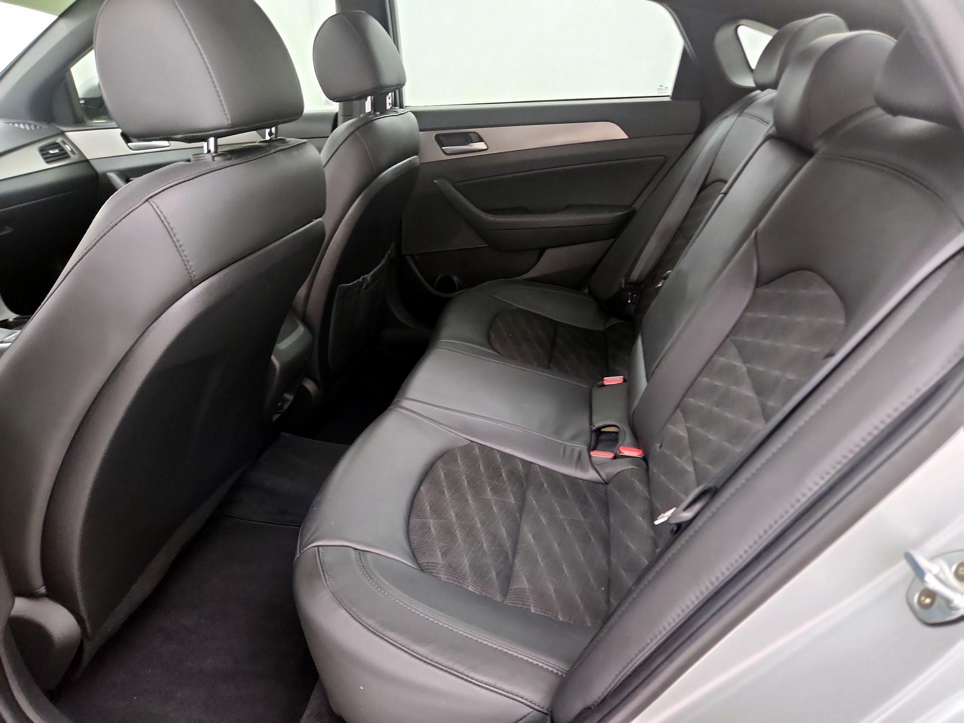 Thumbnail: 2018 Hyundai Sonata - 20