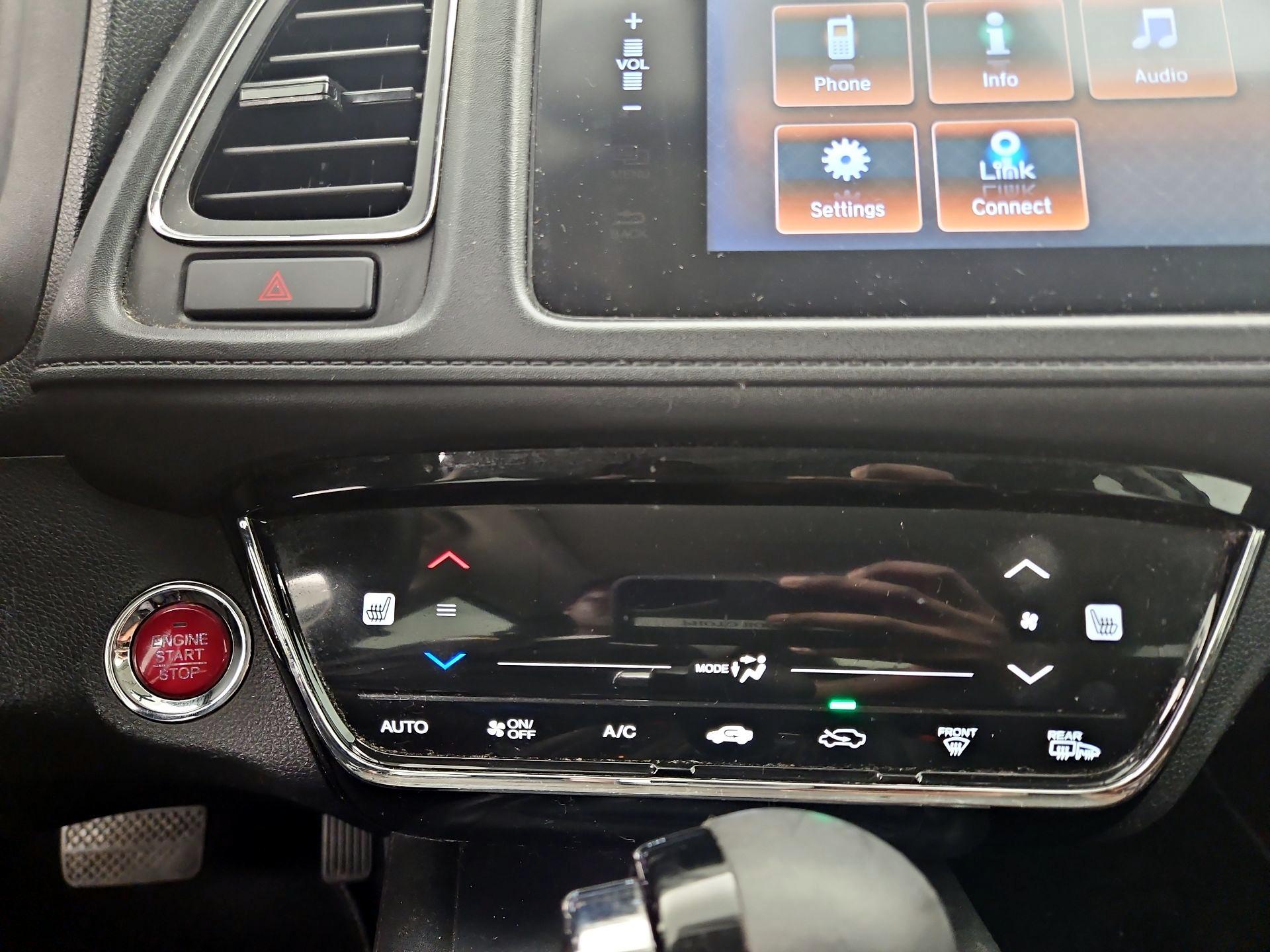 Thumbnail: 2018 Honda HR-V - 16