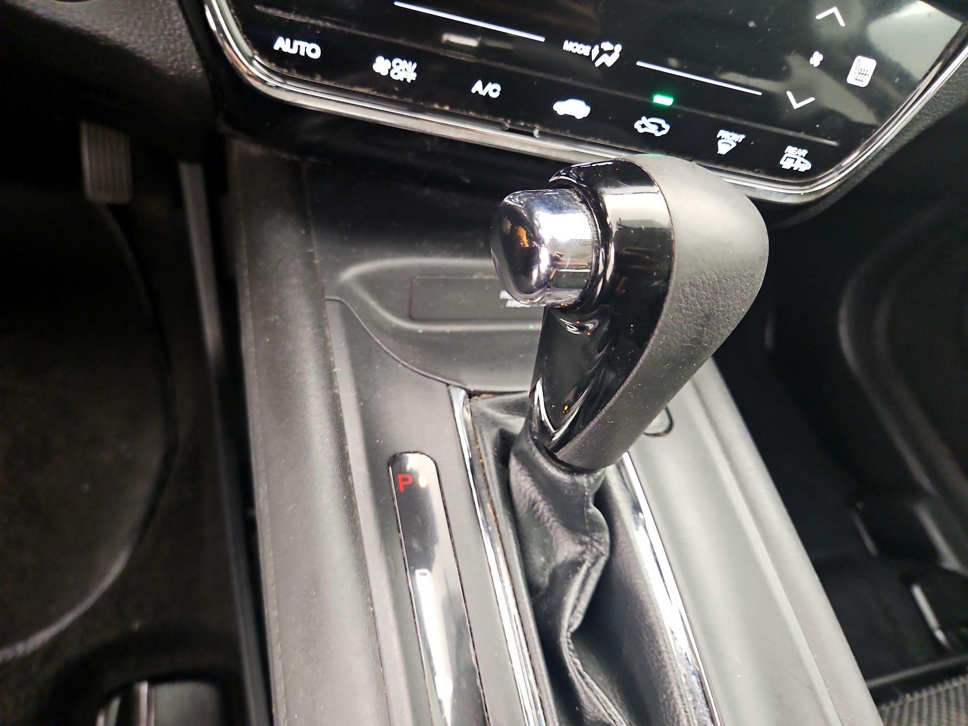 Thumbnail: 2018 Honda HR-V - 17
