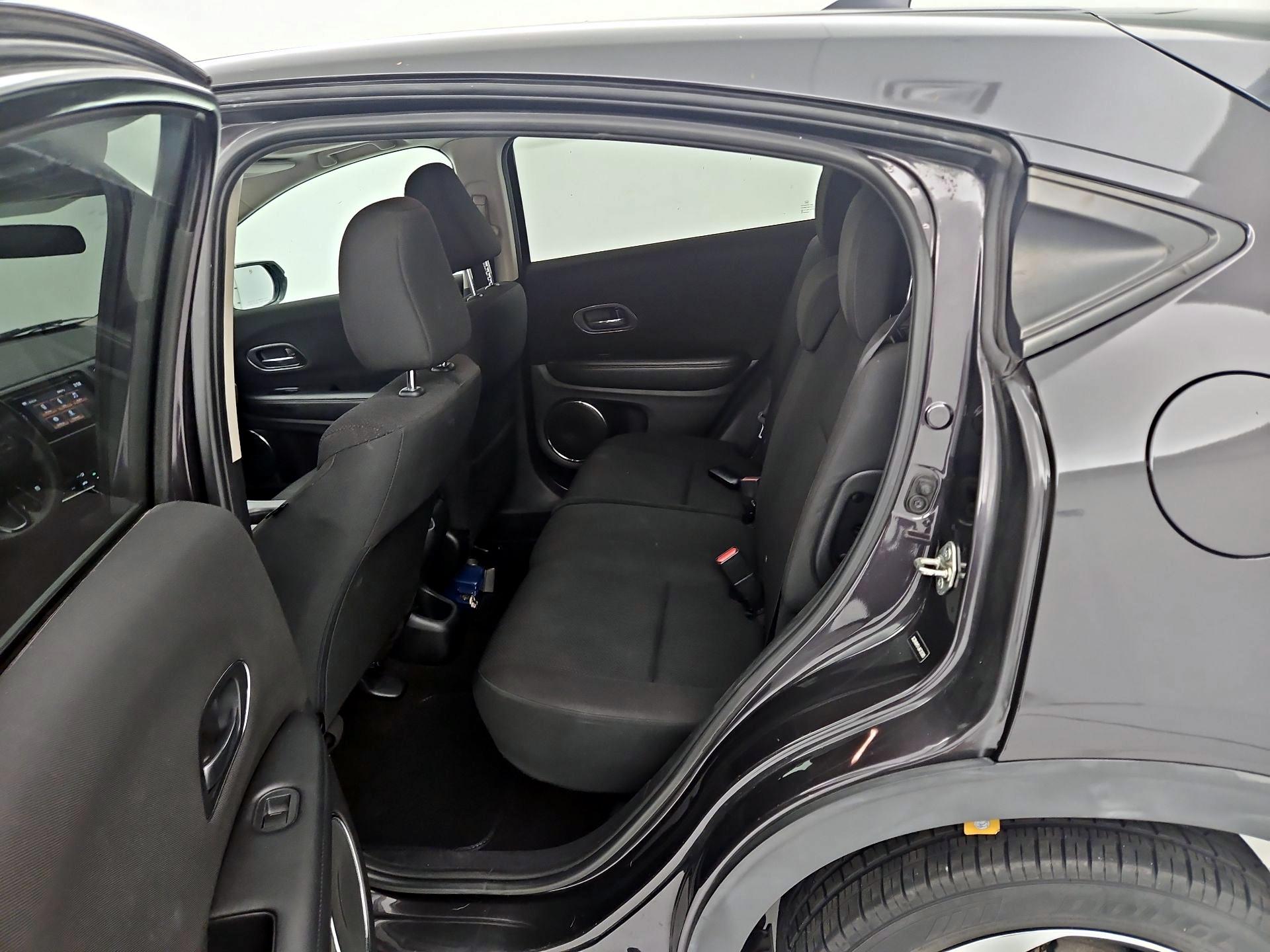 Thumbnail: 2018 Honda HR-V - 20