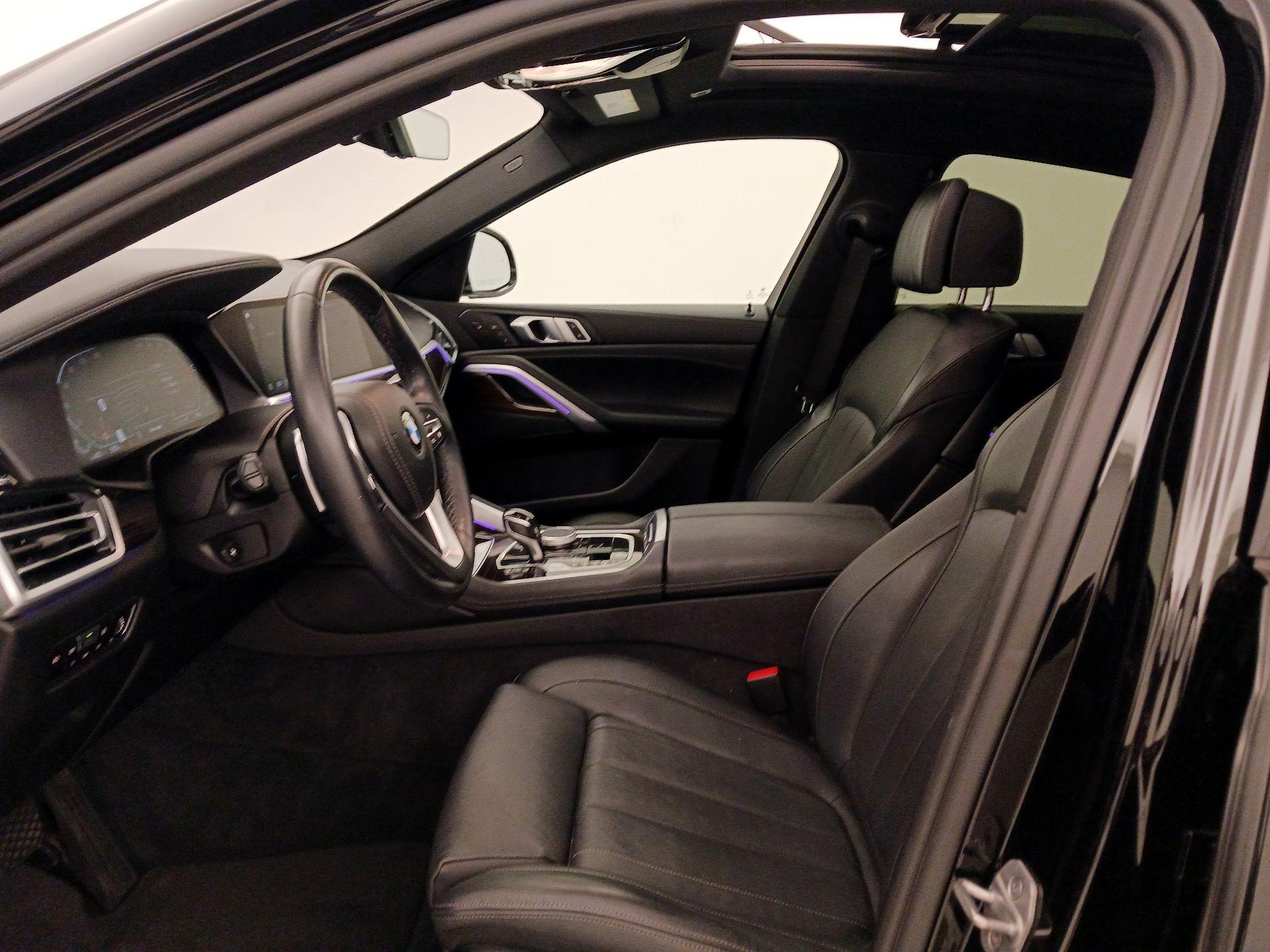 Thumbnail: 2021 BMW X6 - 11