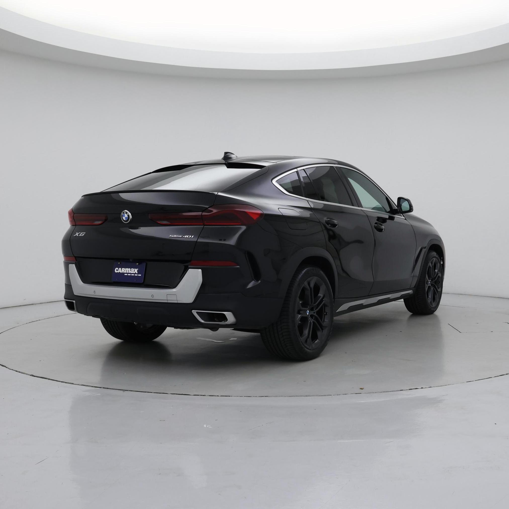Thumbnail: 2021 BMW X6 - 8