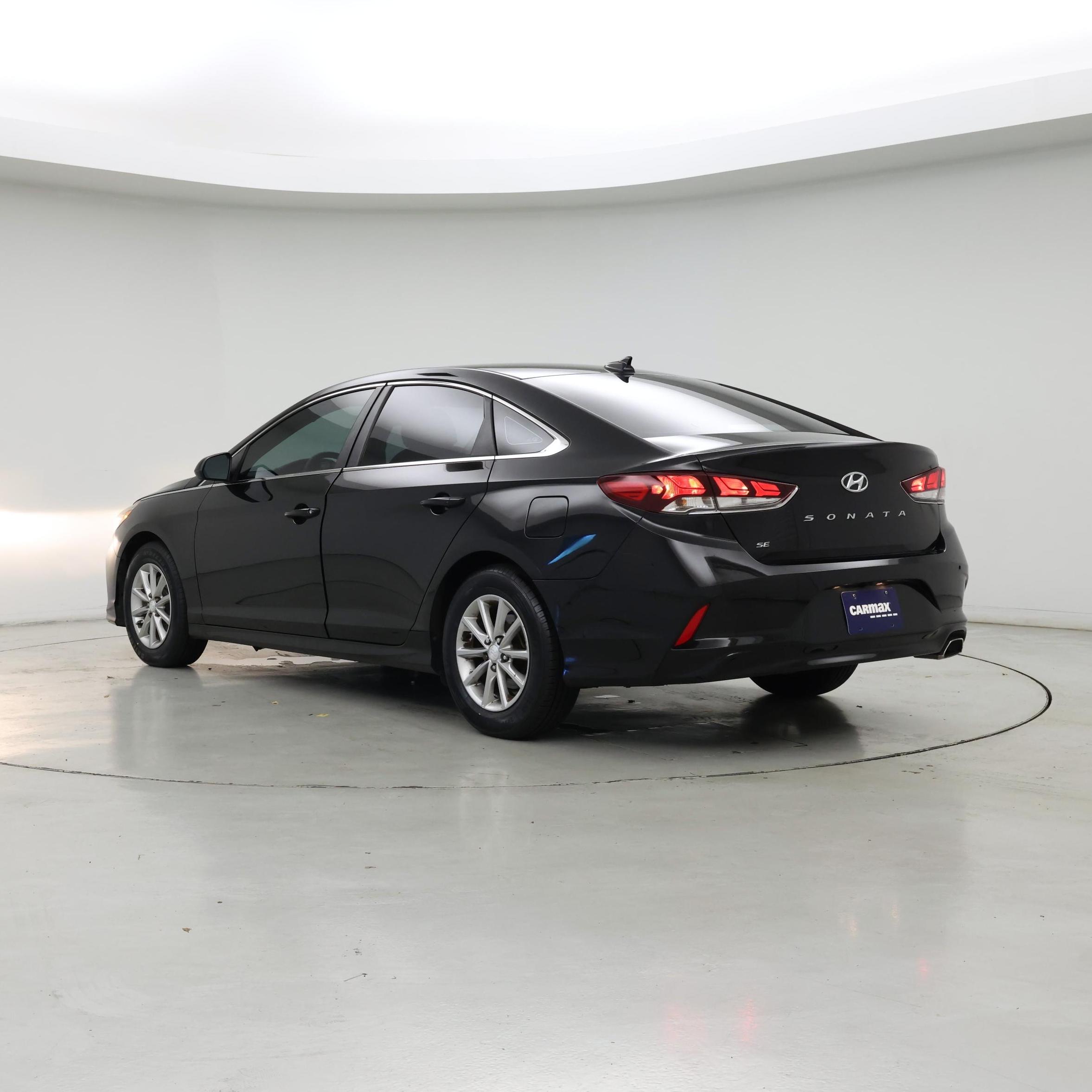 Thumbnail: 2019 Hyundai Sonata - 2