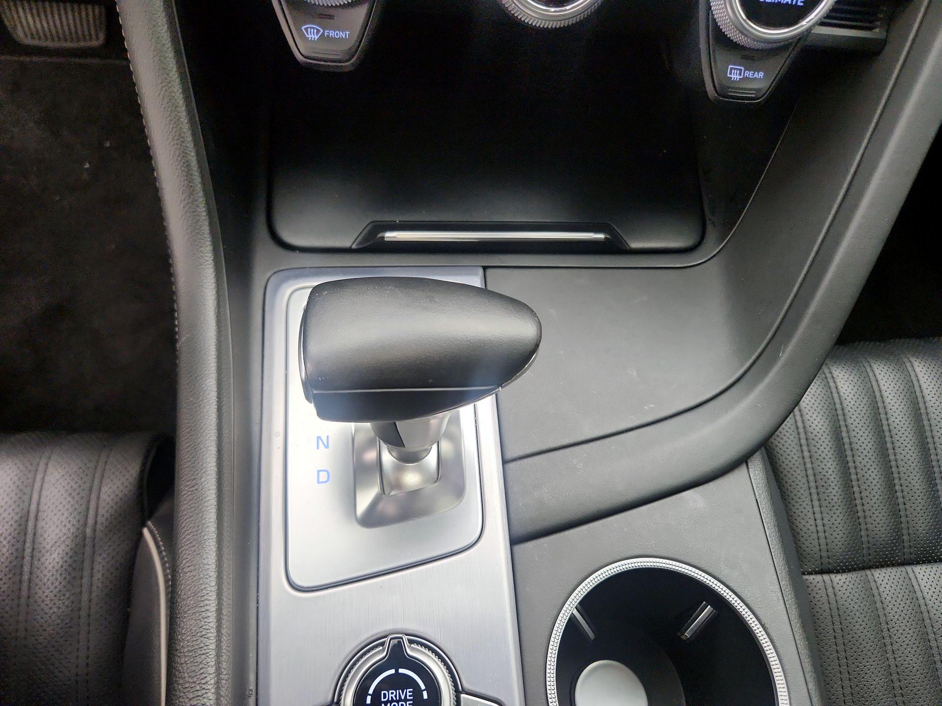 Thumbnail: 2020 Genesis G70 - 17
