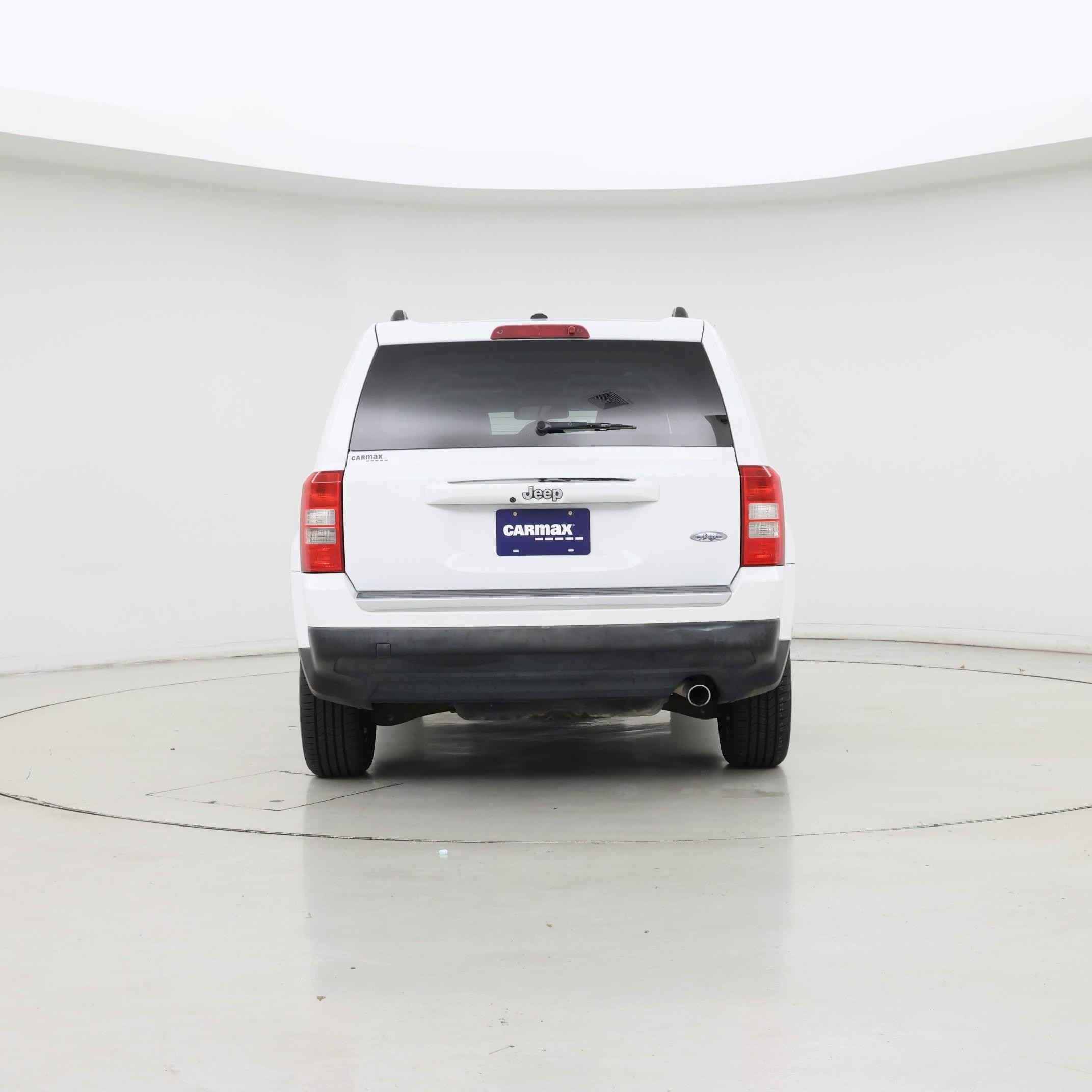 Thumbnail: 2016 Jeep Patriot - 6