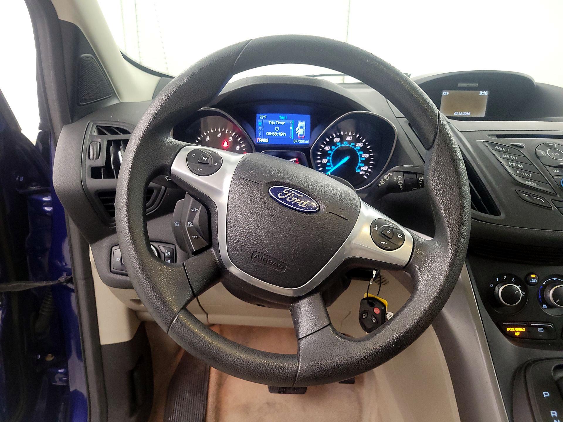 Thumbnail: 2015 Ford Escape - 10