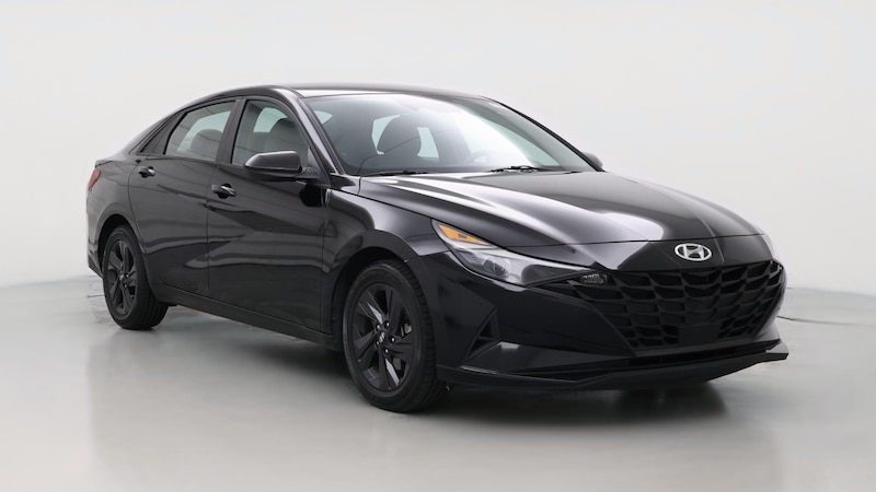2022 Hyundai Elantra SEL Hero Image