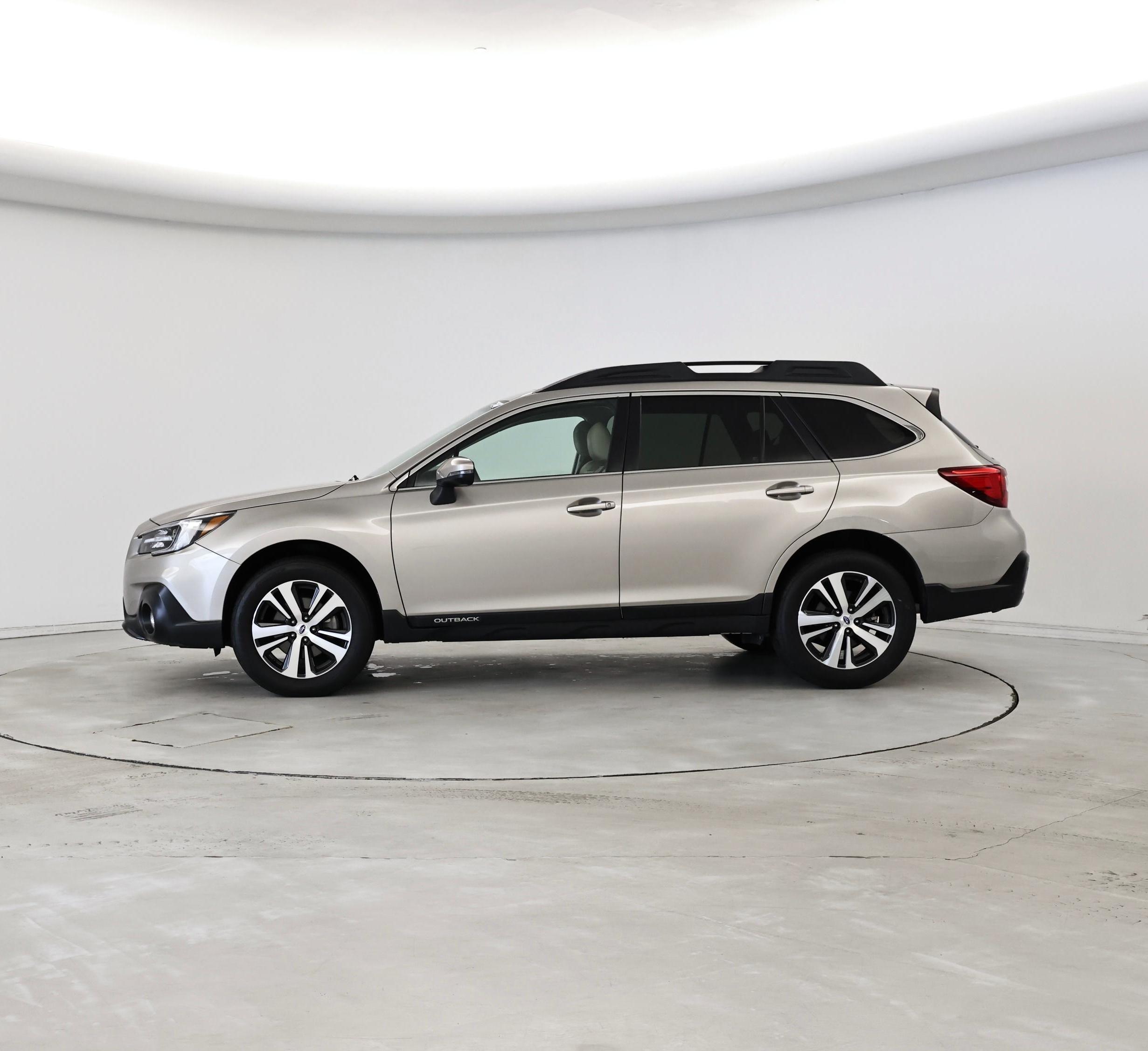 Thumbnail: 2019 Subaru Outback - 3