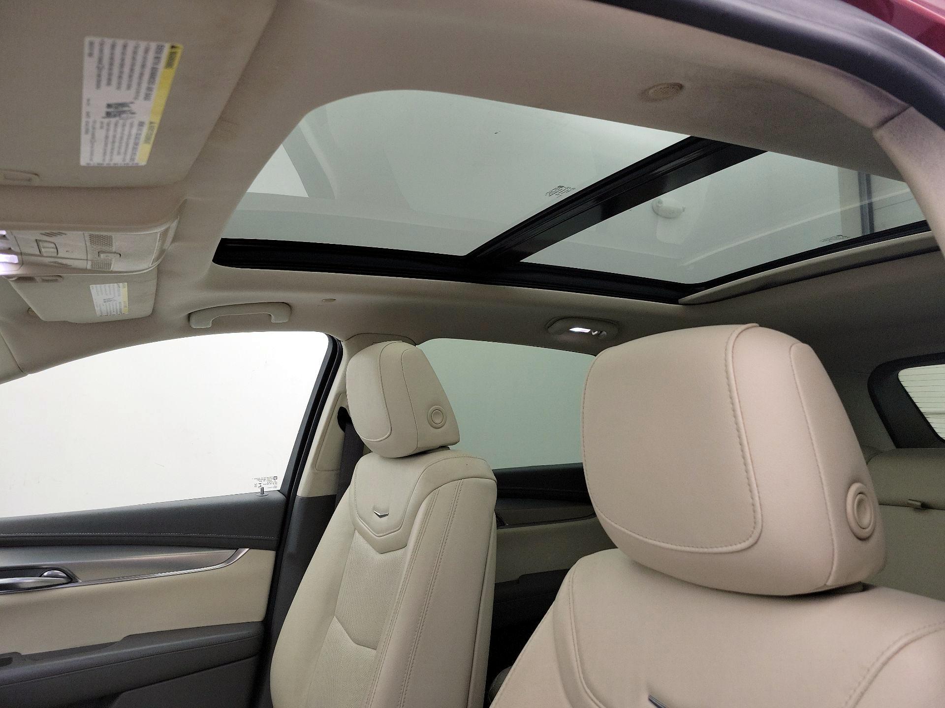 Thumbnail: 2020 Cadillac XT5 - 19
