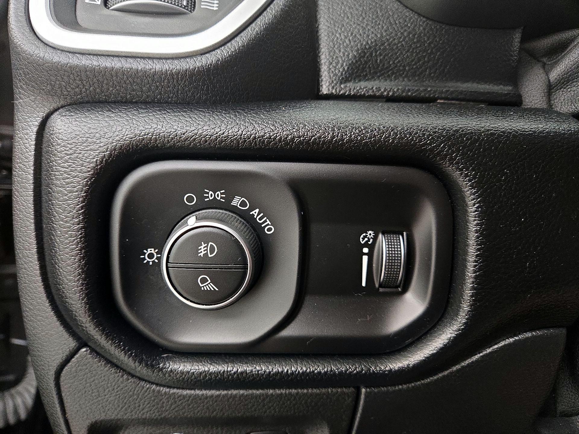 Thumbnail: 2022 RAM 1500 - 13