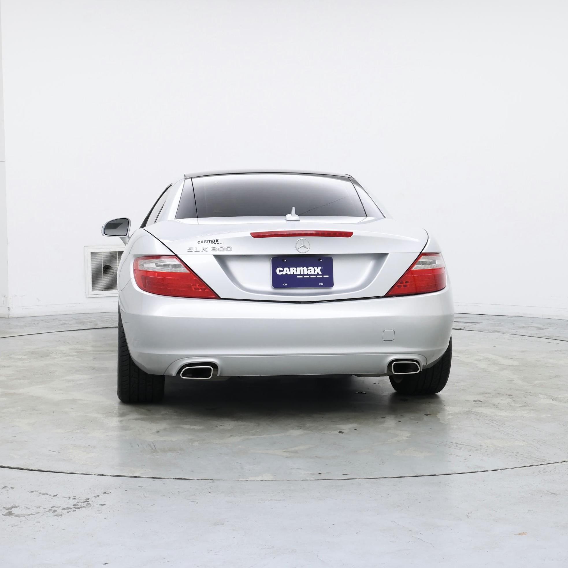 Thumbnail: 2016 Mercedes-Benz SLK - 6