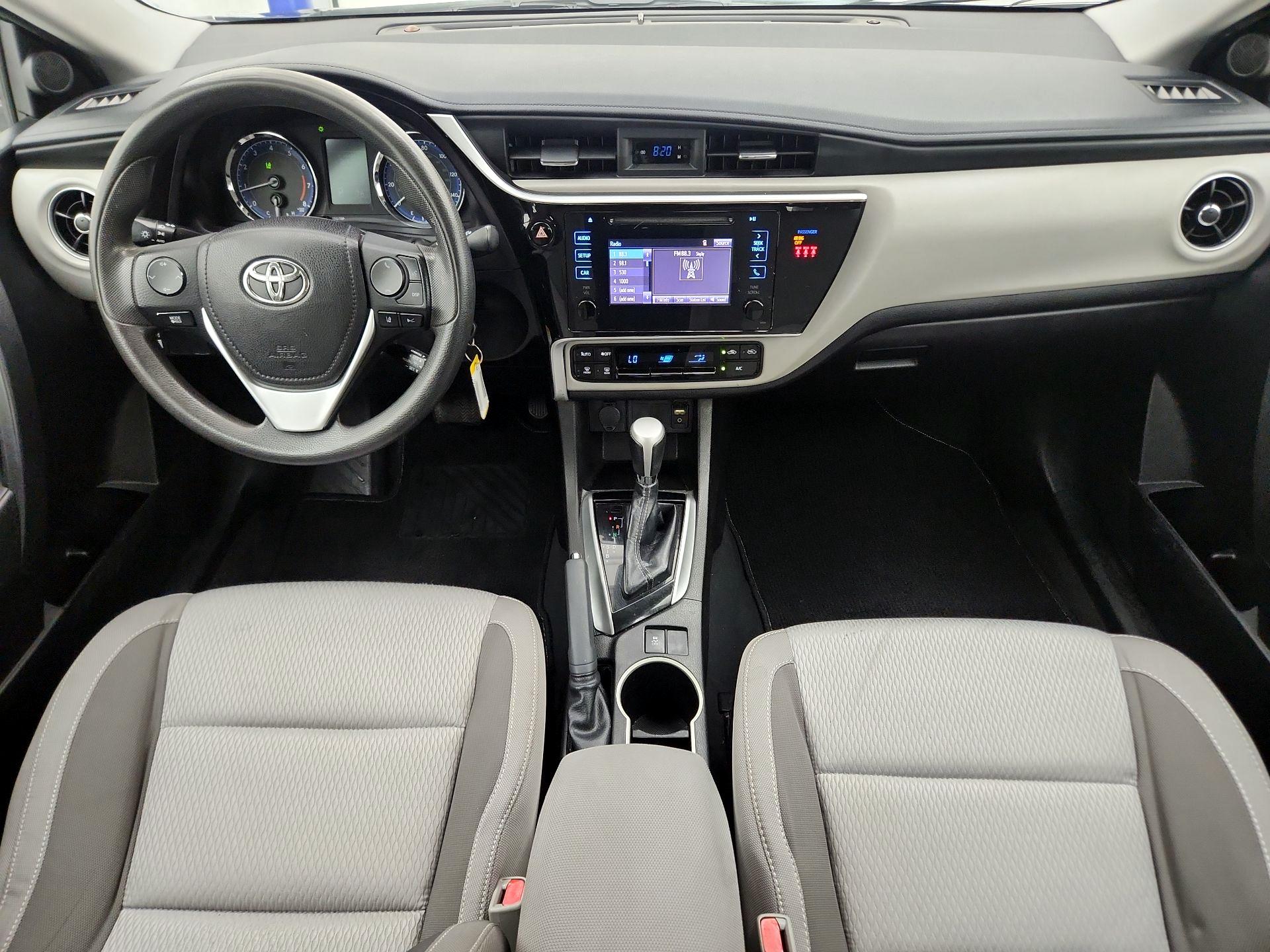 Thumbnail: 2018 Toyota Corolla - 9