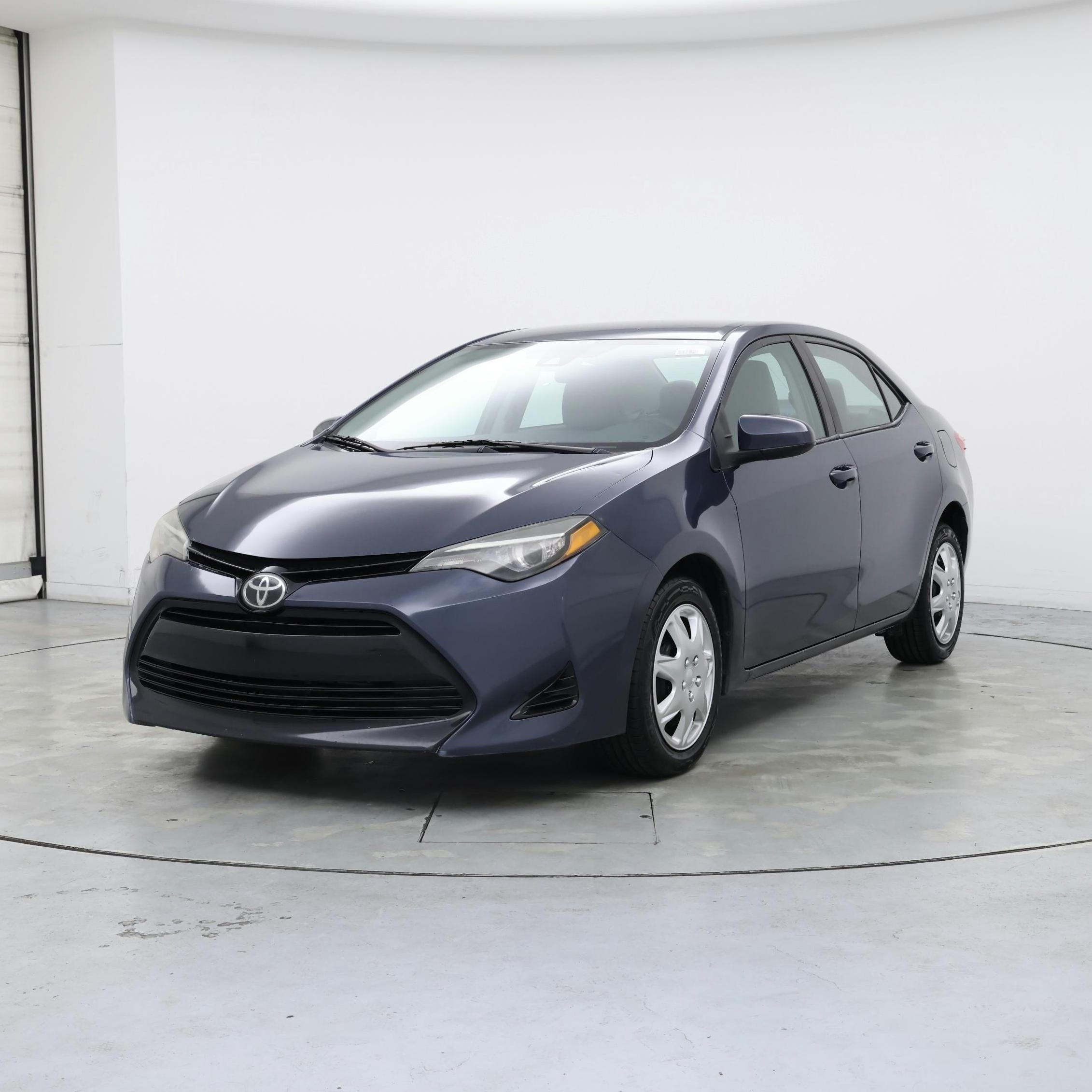 Thumbnail: 2018 Toyota Corolla - 4