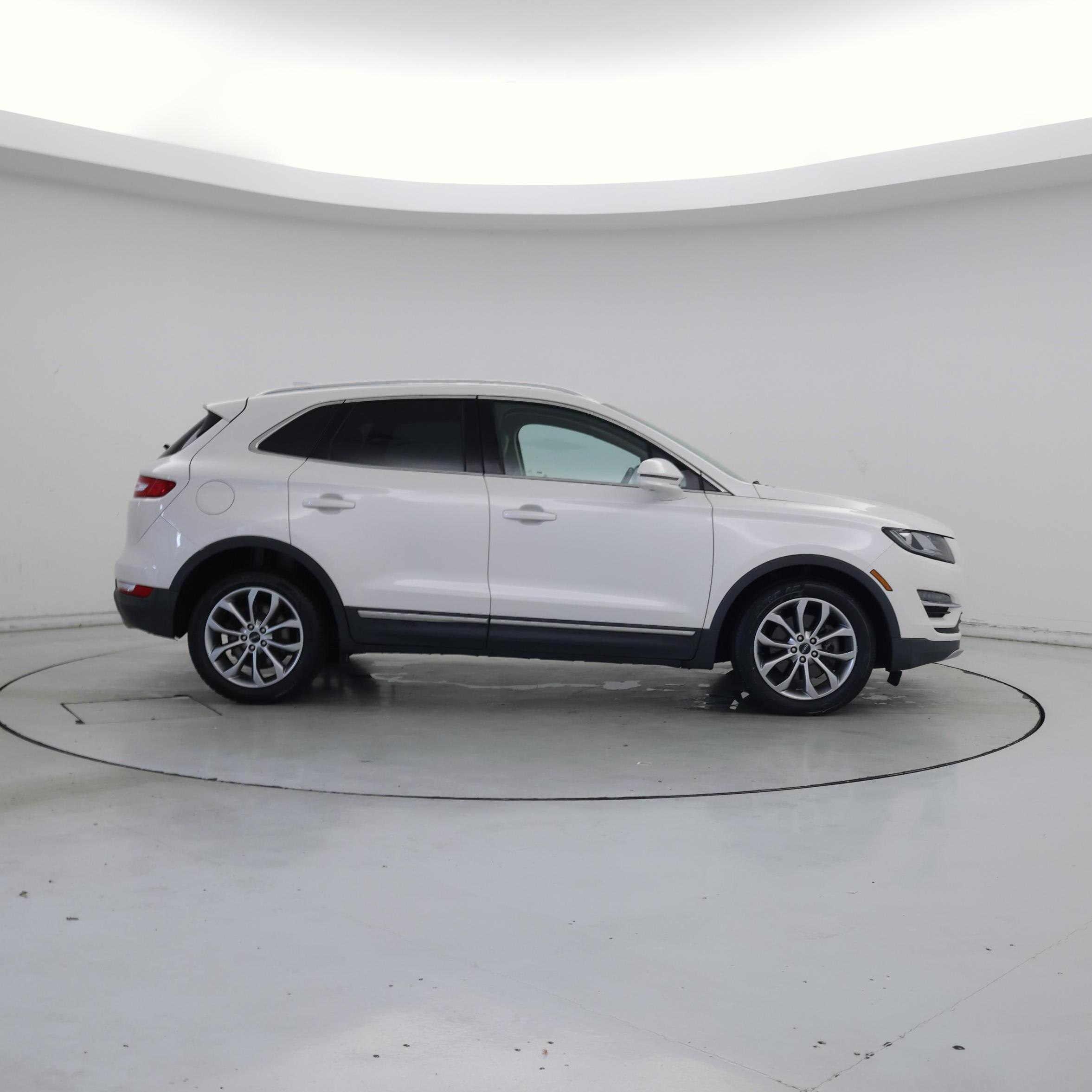 Thumbnail: 2019 Lincoln MKC - 7