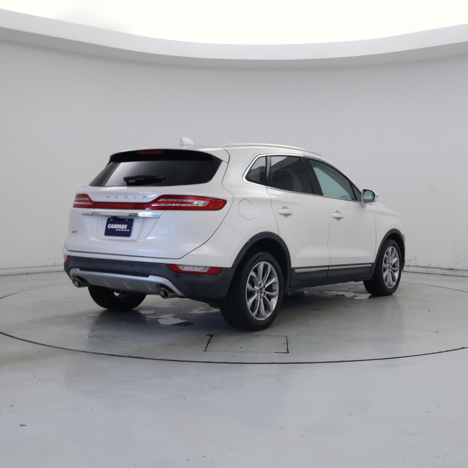 Thumbnail: 2019 Lincoln MKC - 8