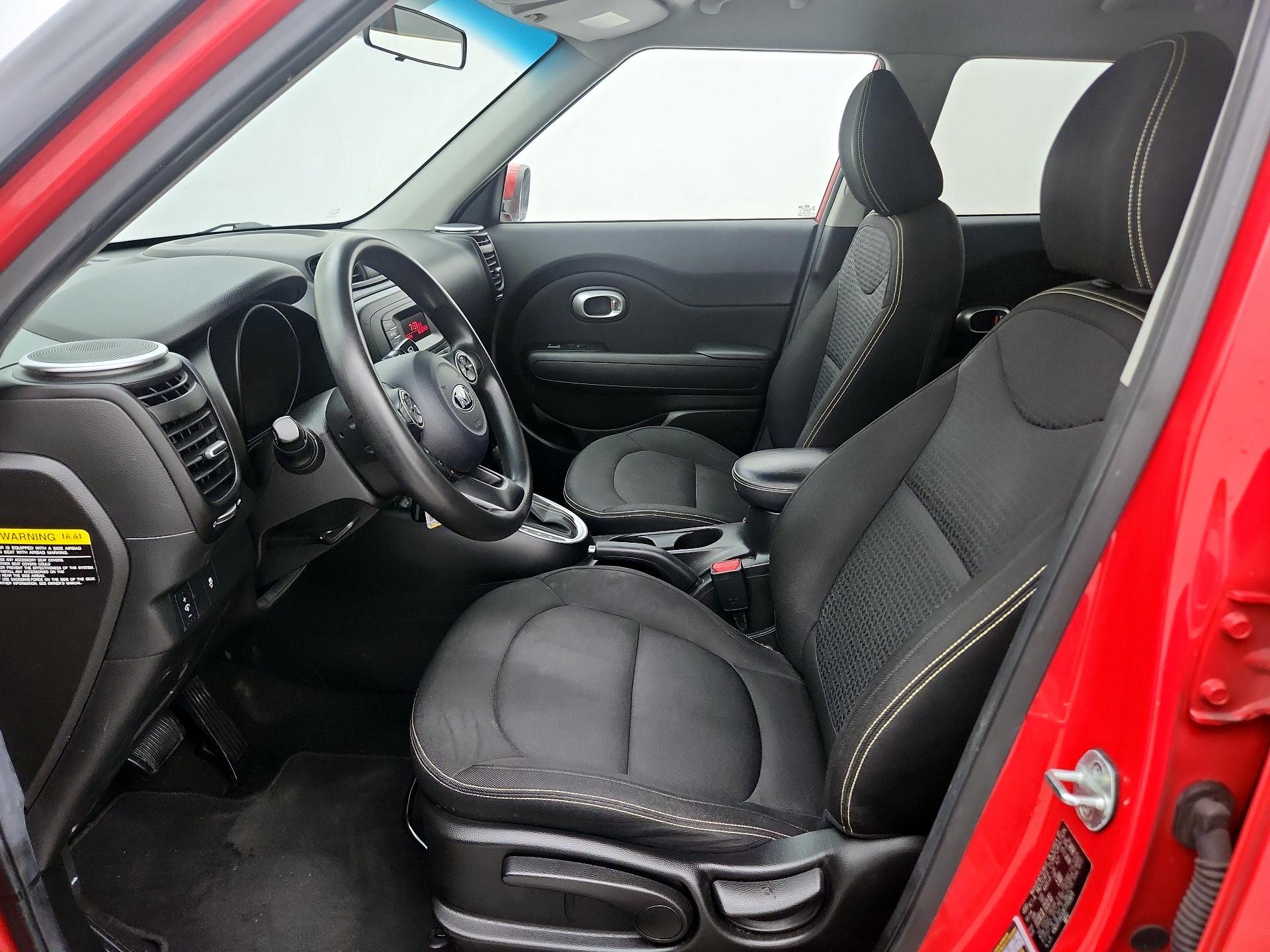 Thumbnail: 2015 Kia Soul - 11