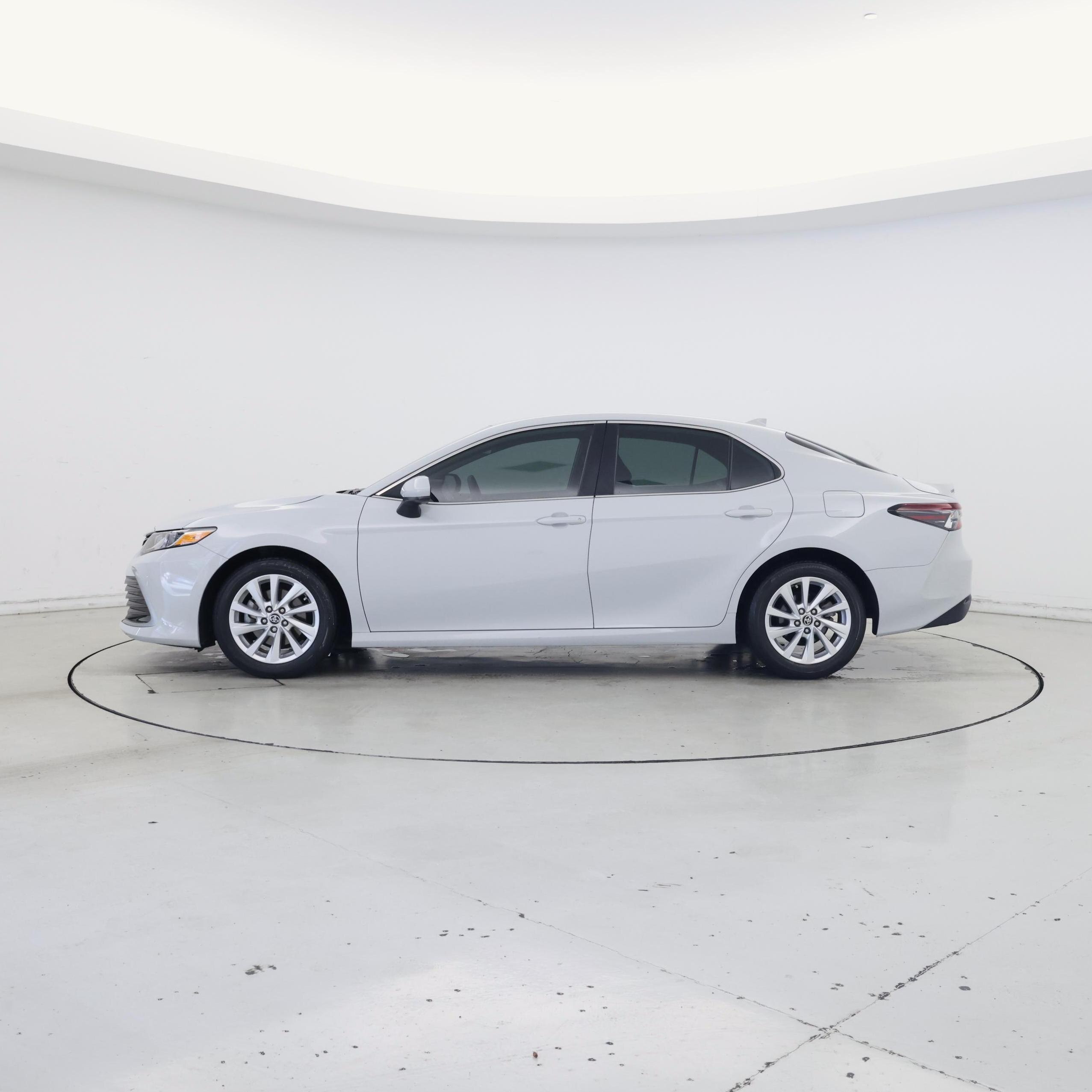 Thumbnail: 2023 Toyota Camry - 3