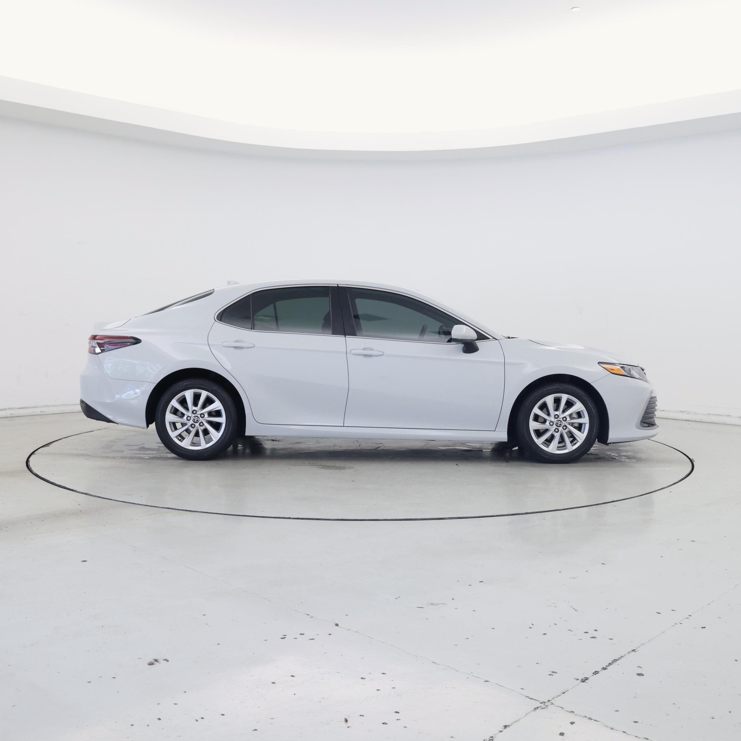 Thumbnail: 2023 Toyota Camry - 7