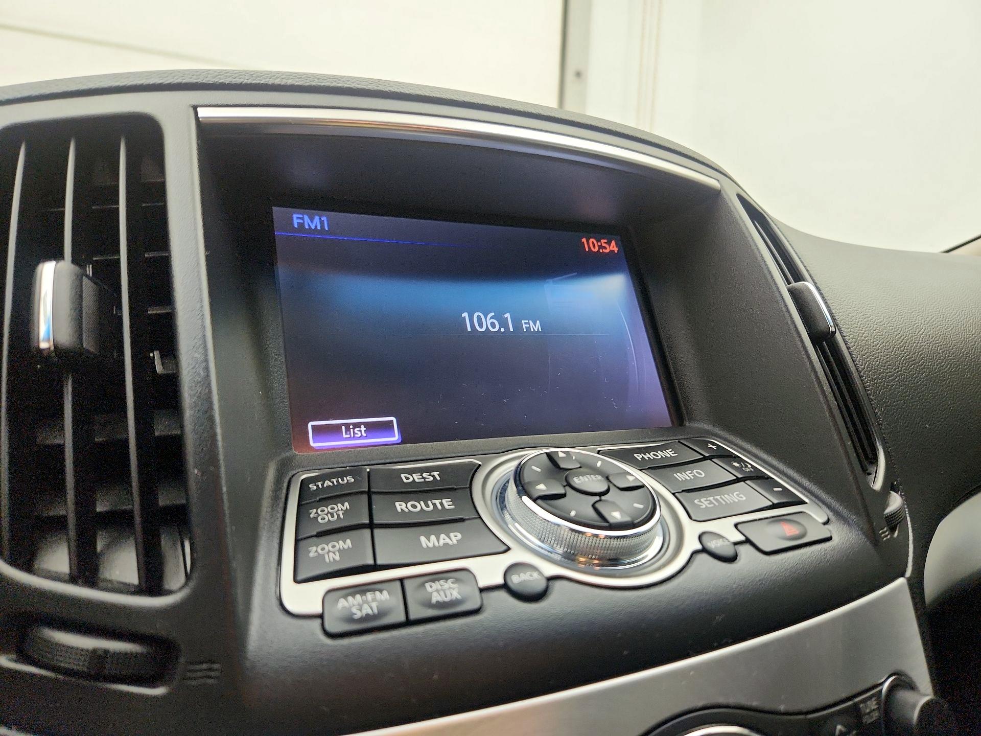 Thumbnail: 2014 INFINITI Q60 - 15