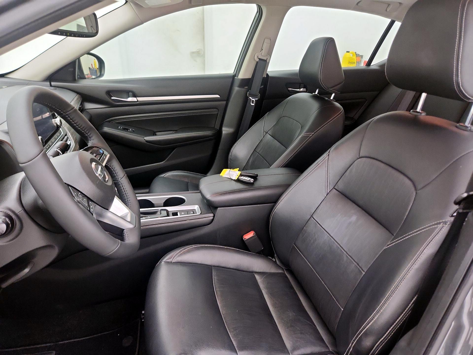 Thumbnail: 2019 Nissan Altima - 11