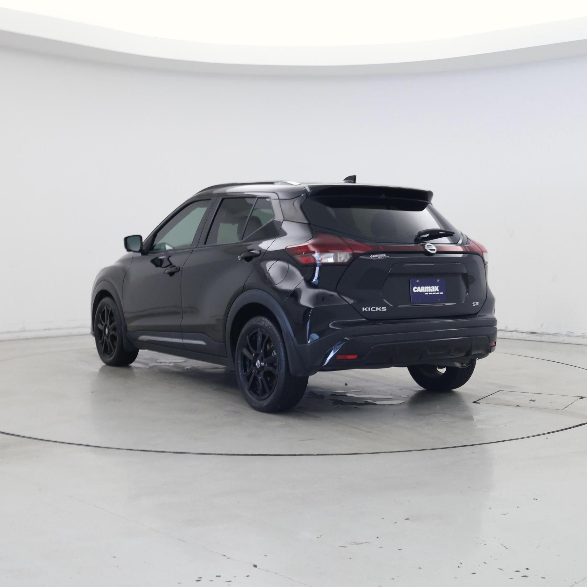 Thumbnail: 2021 Nissan Kicks - 2
