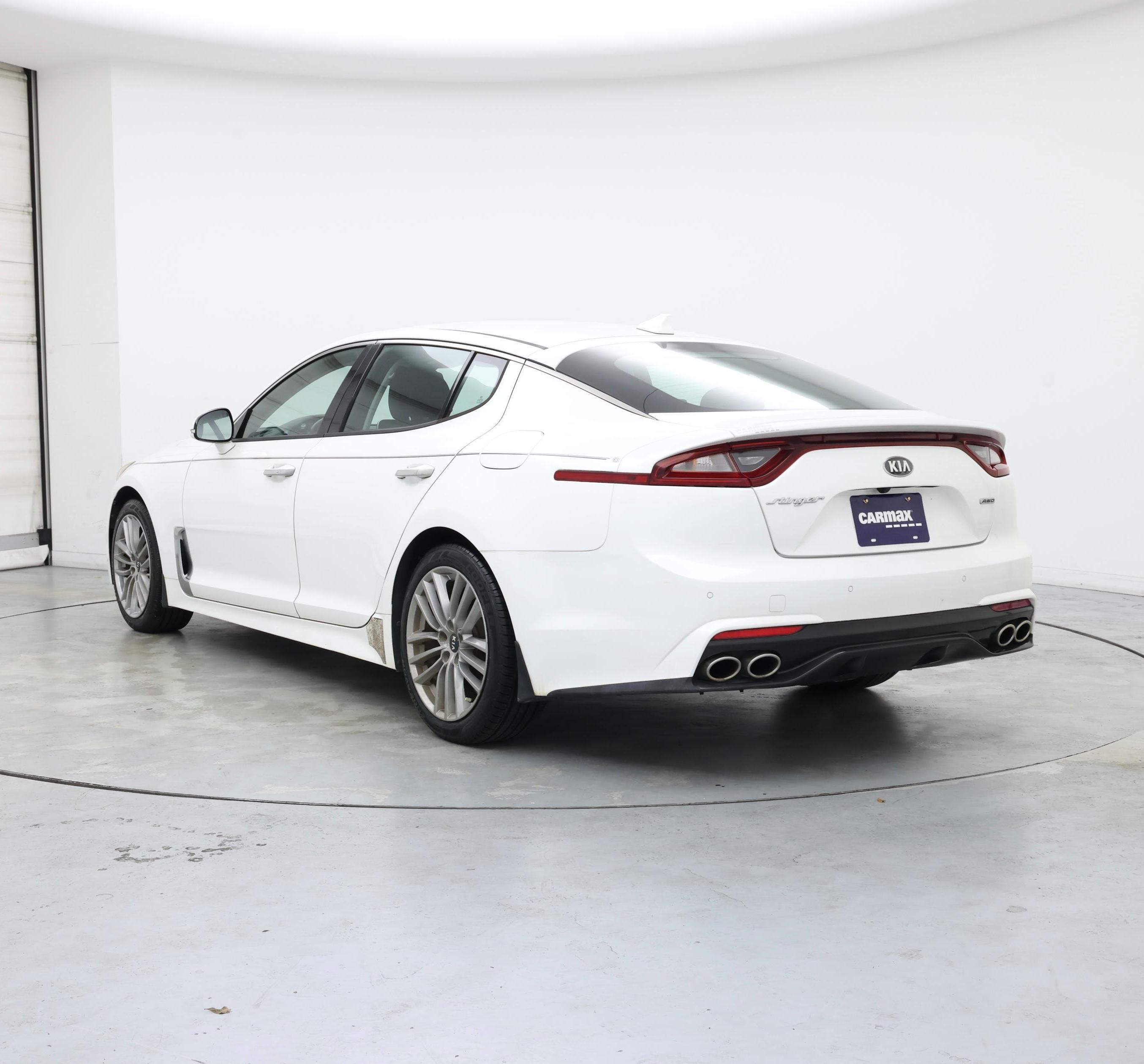 Thumbnail: 2018 Kia Stinger - 2