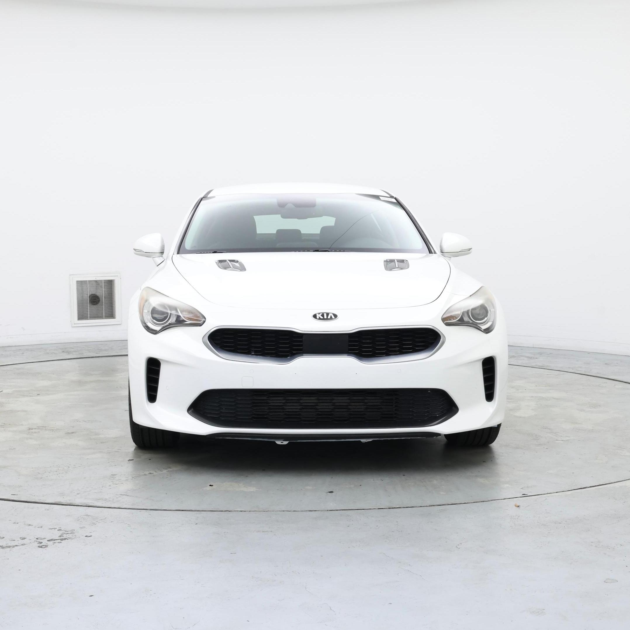 Thumbnail: 2018 Kia Stinger - 5