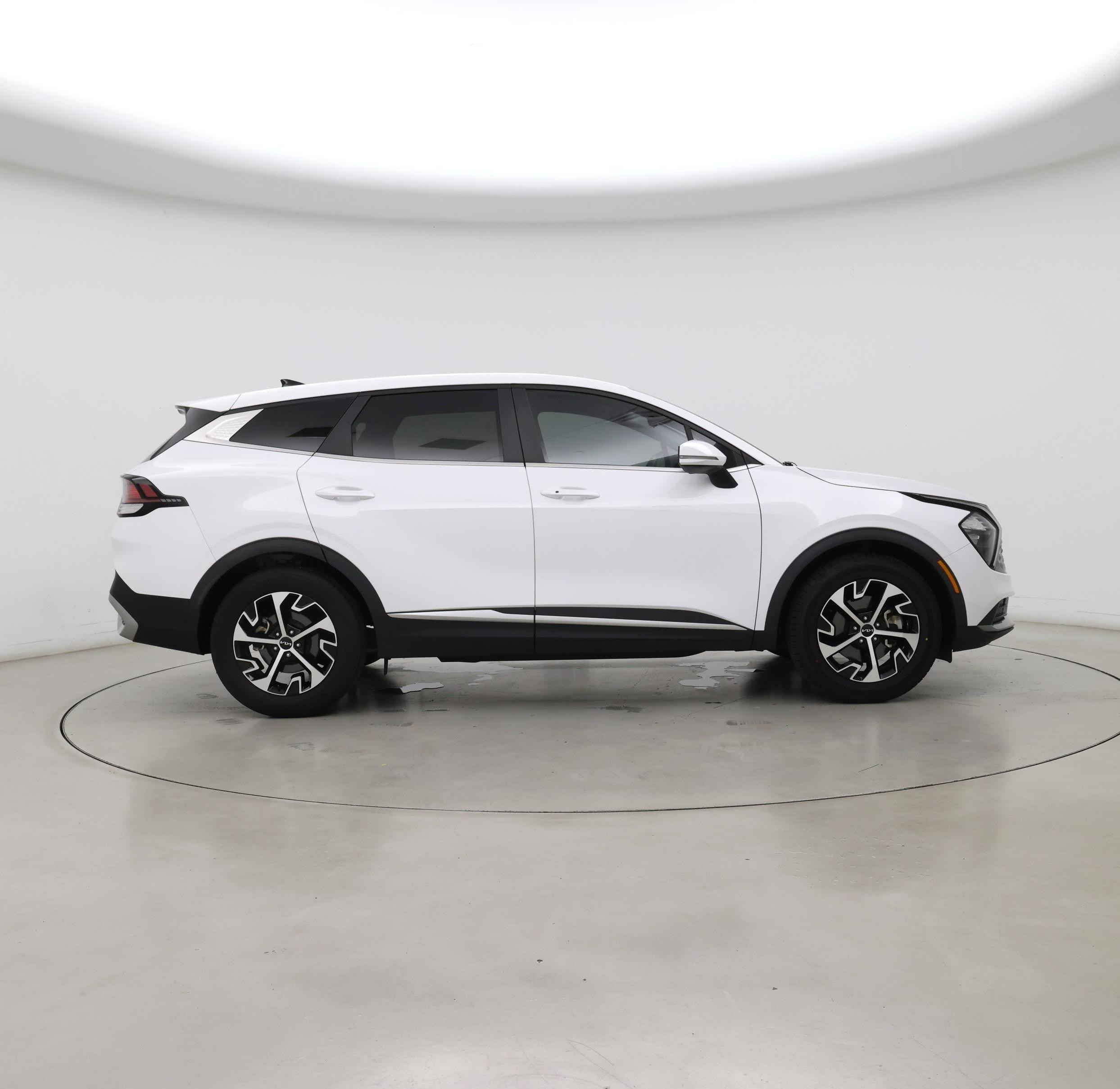 Thumbnail: 2023 Kia Sportage - 7