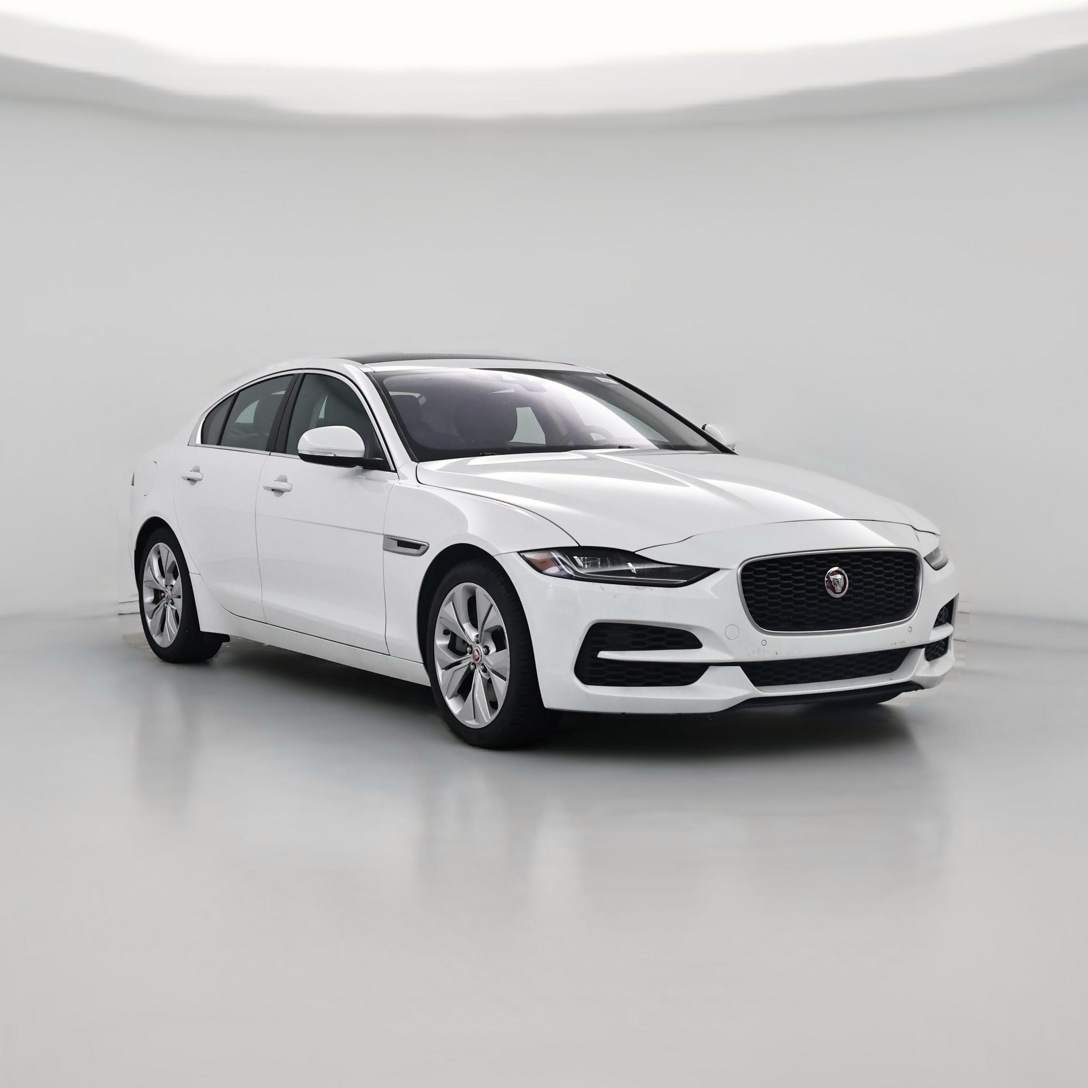 Thumbnail: 2020 Jaguar XE - 1