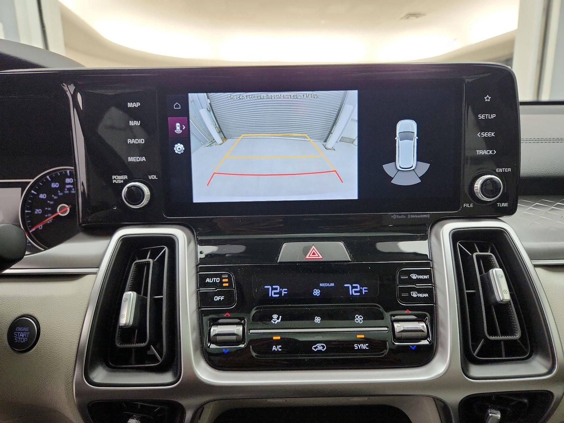 Thumbnail: 2022 Kia Sorento - 15
