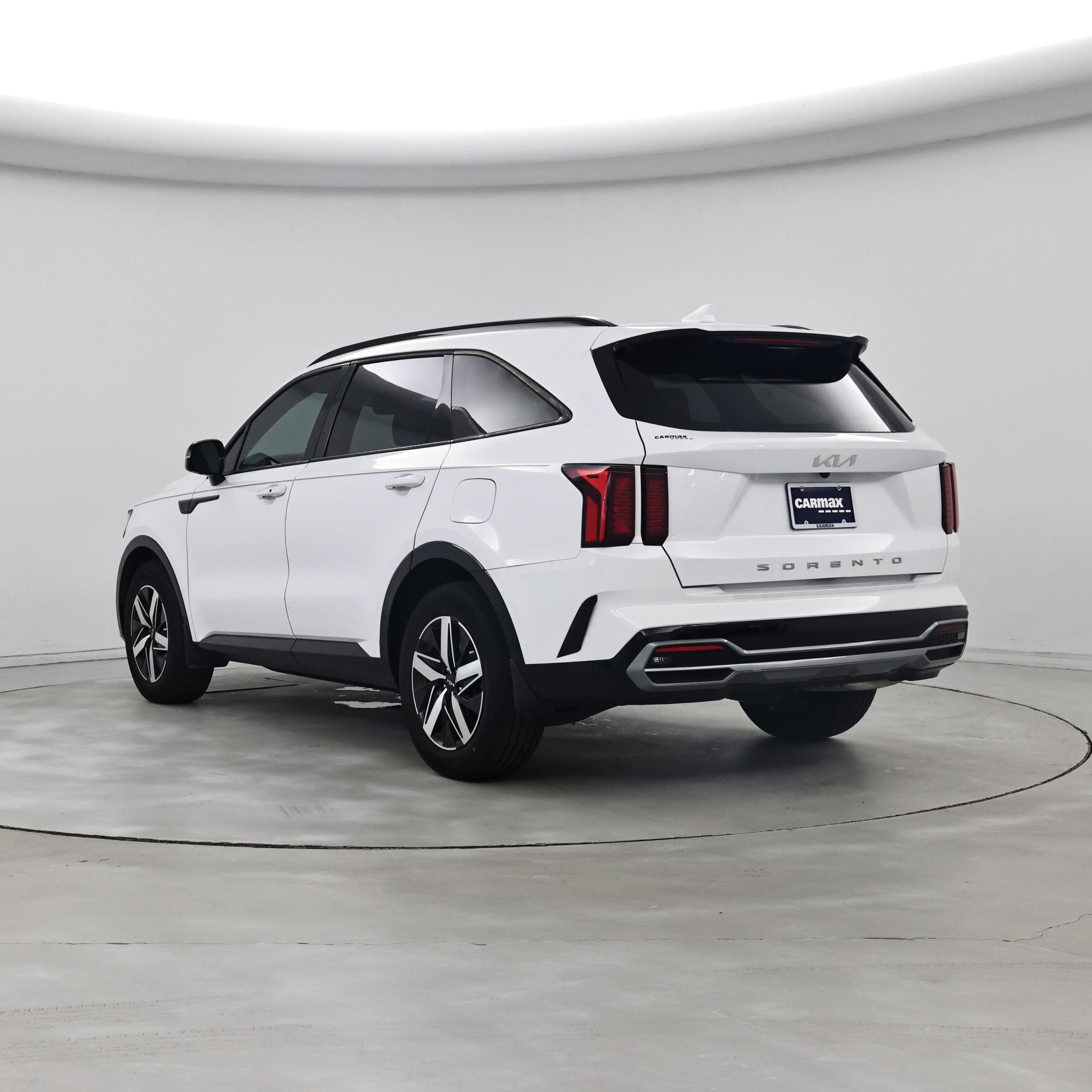 Thumbnail: 2022 Kia Sorento - 2