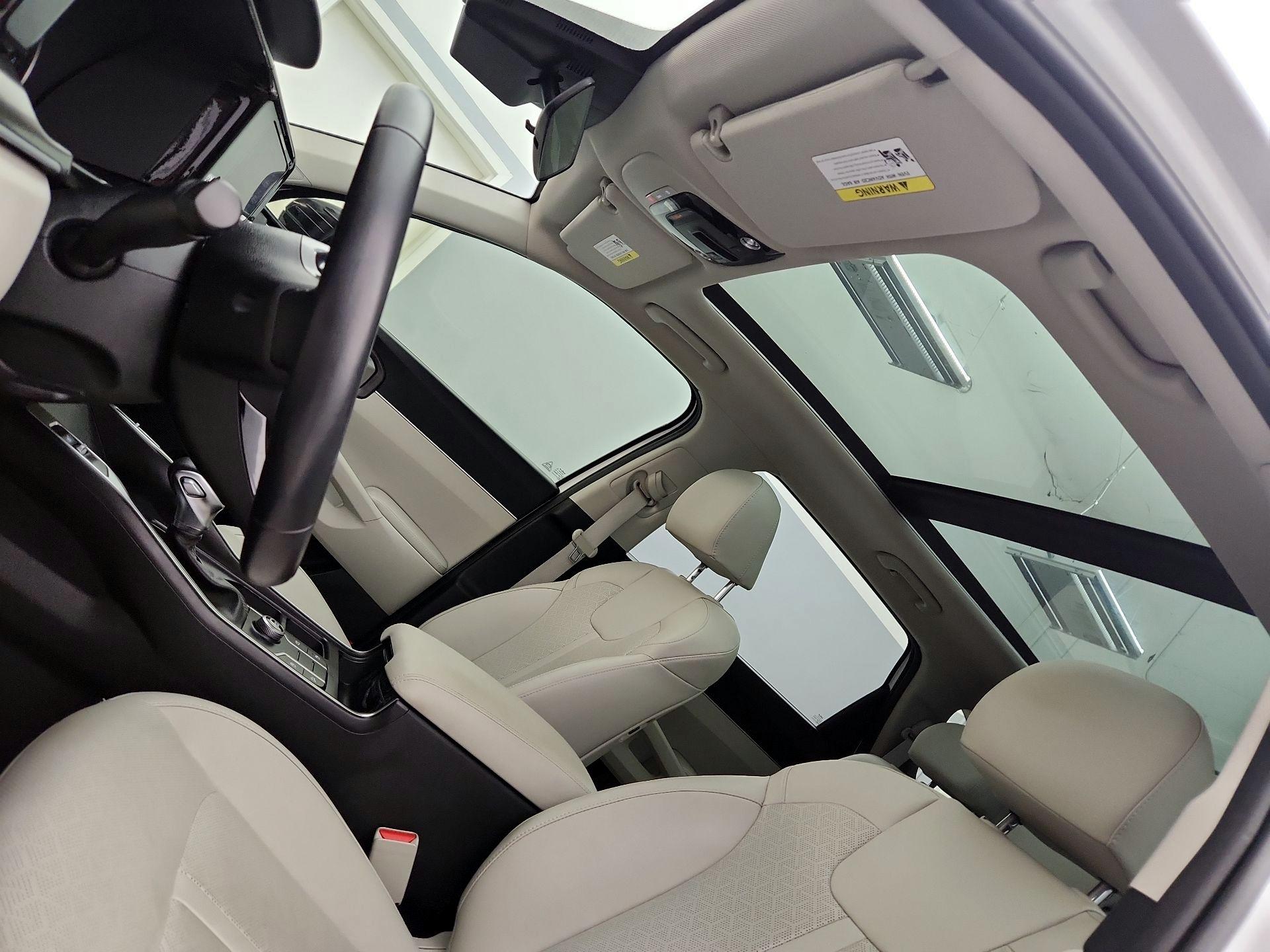Thumbnail: 2022 Kia Sorento - 20