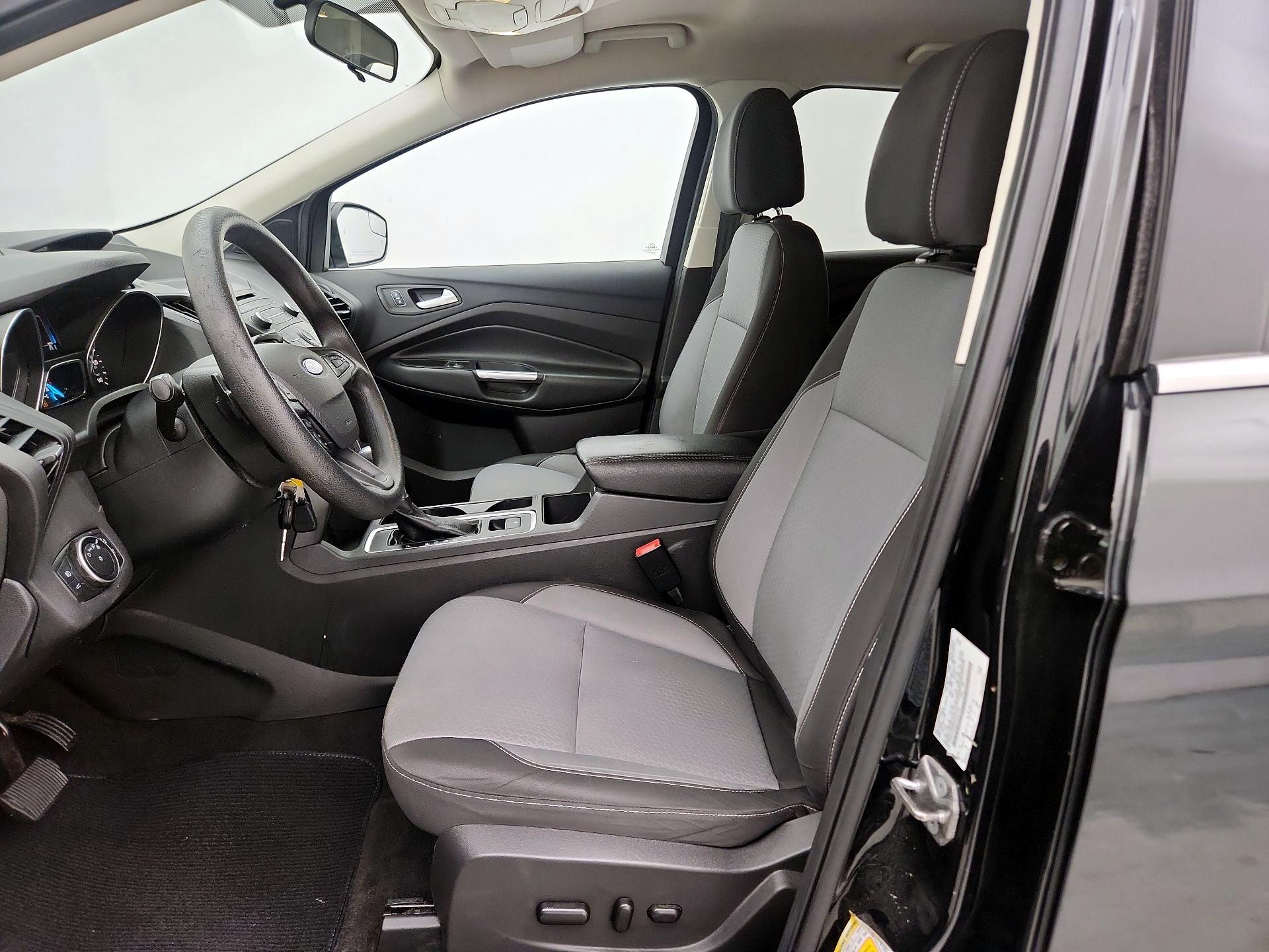 Thumbnail: 2017 Ford Escape - 11