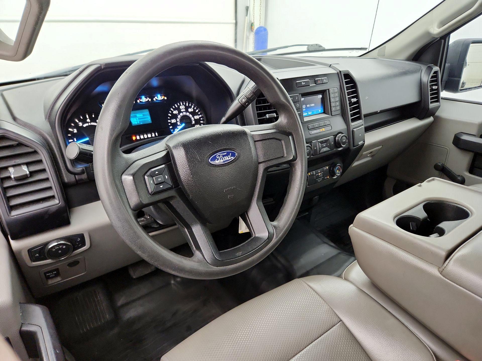 Thumbnail: 2018 Ford F-150 - 9