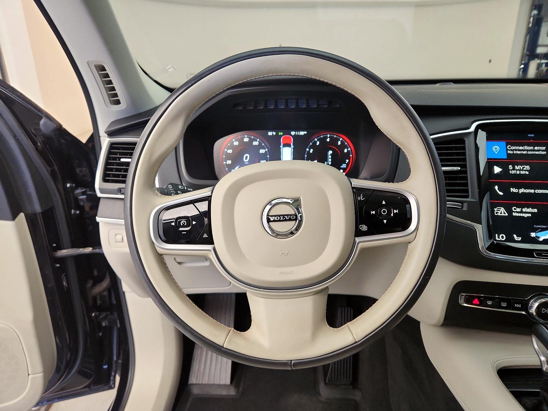 Thumbnail: 2020 Volvo XC90 - 10