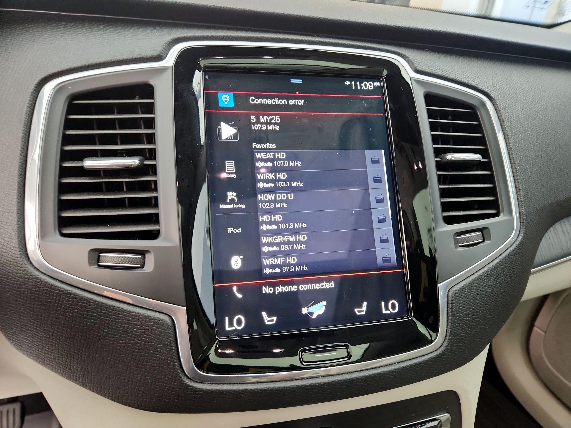 Thumbnail: 2020 Volvo XC90 - 15