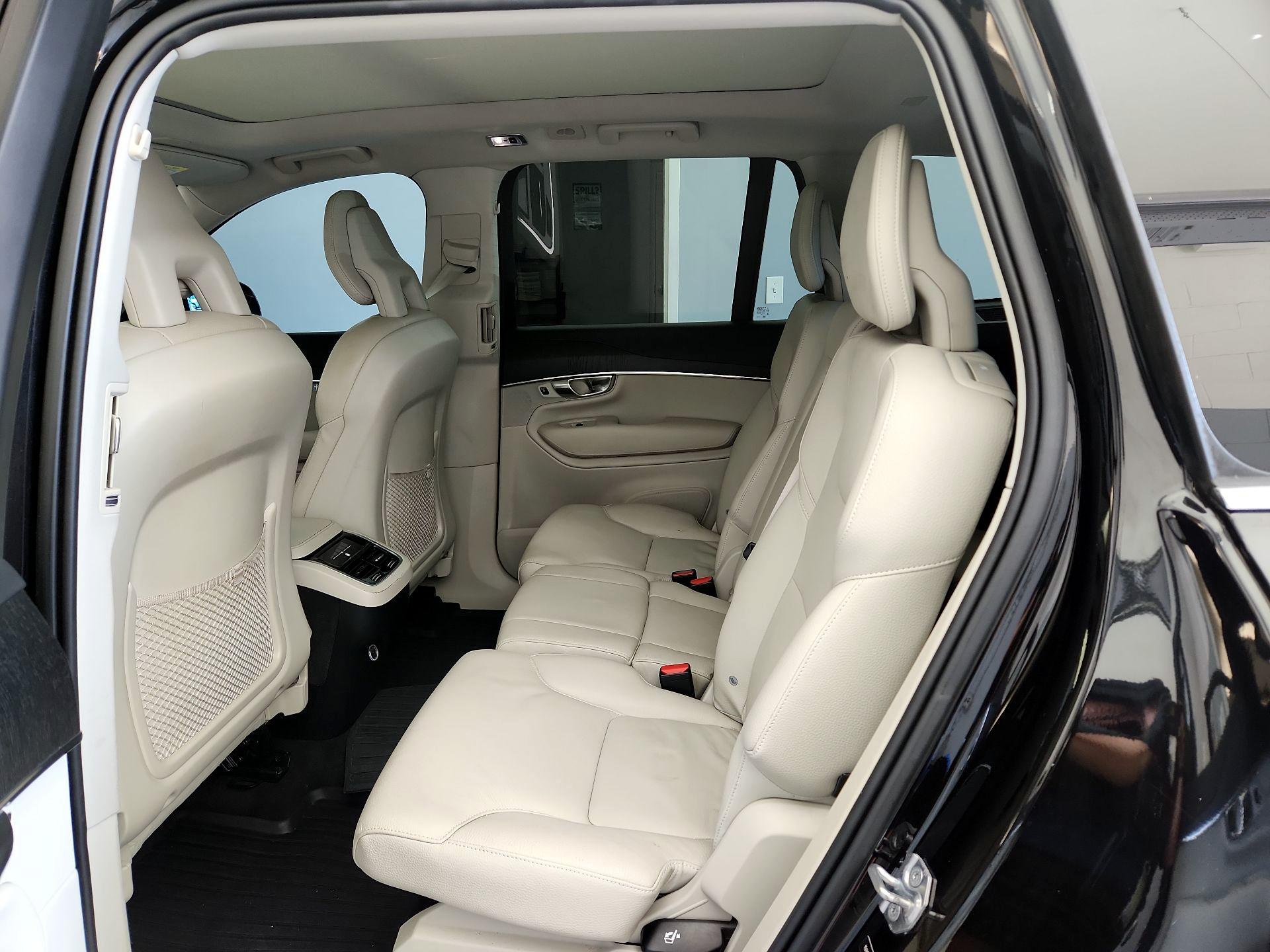 Thumbnail: 2020 Volvo XC90 - 19