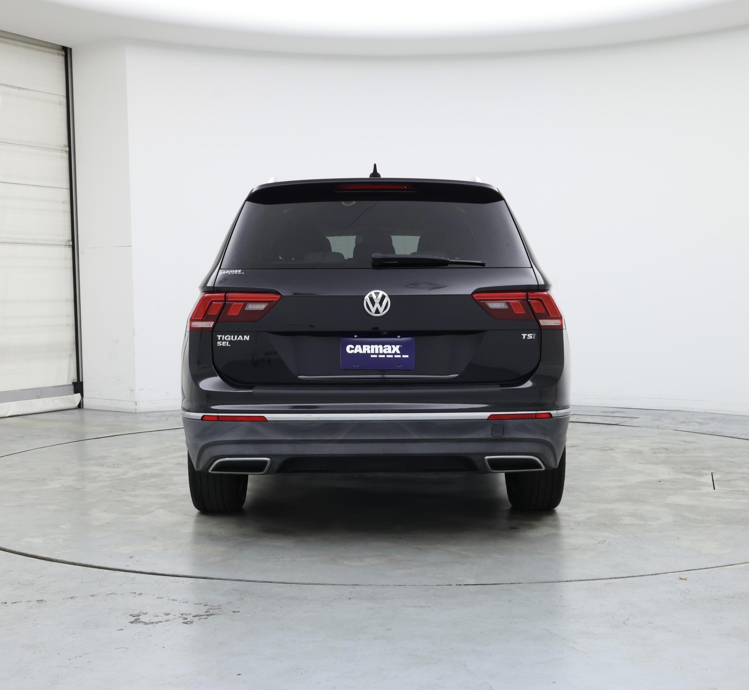 Thumbnail: 2018 Volkswagen Tiguan - 6