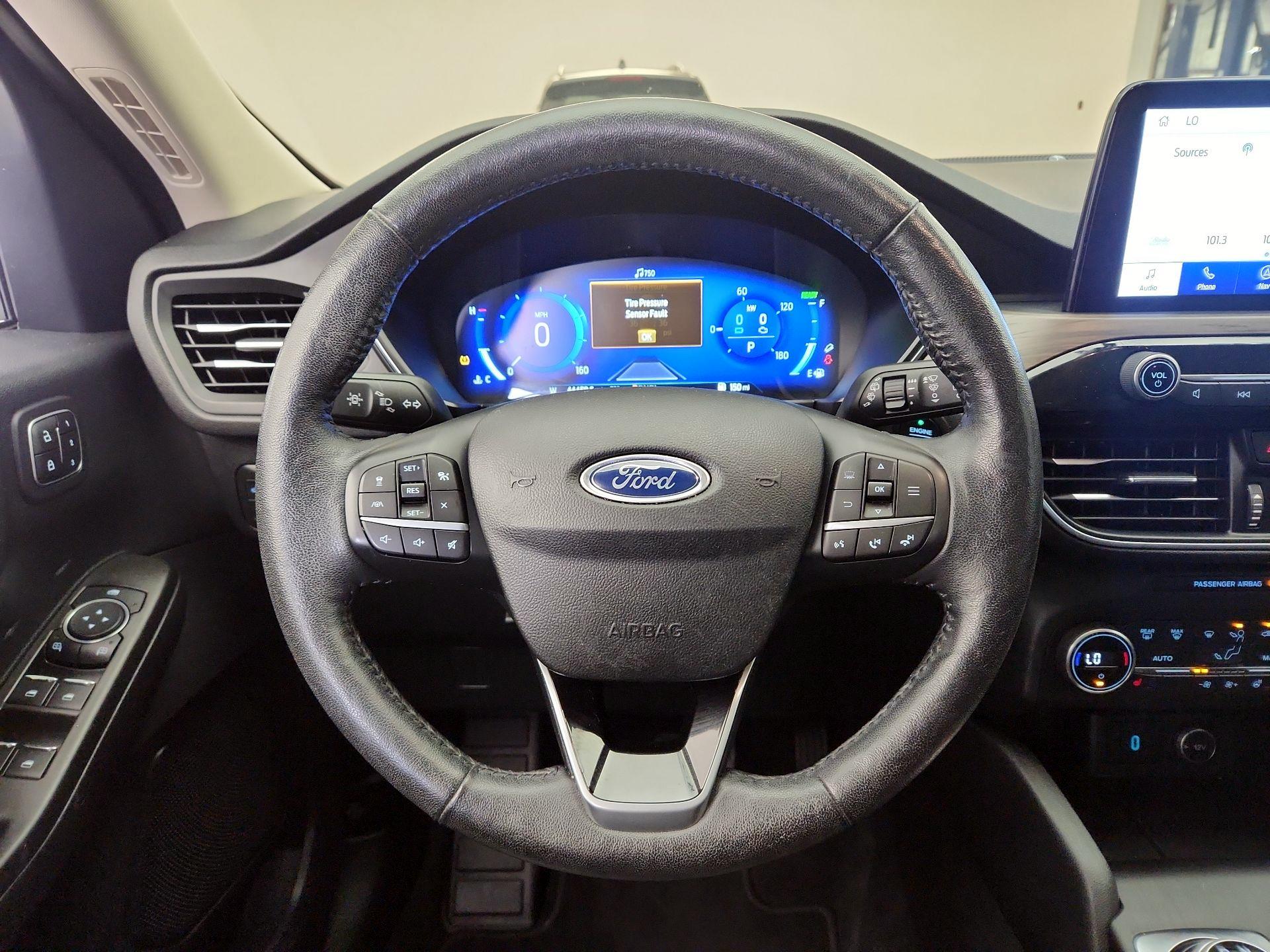 Thumbnail: 2020 Ford Escape - 10