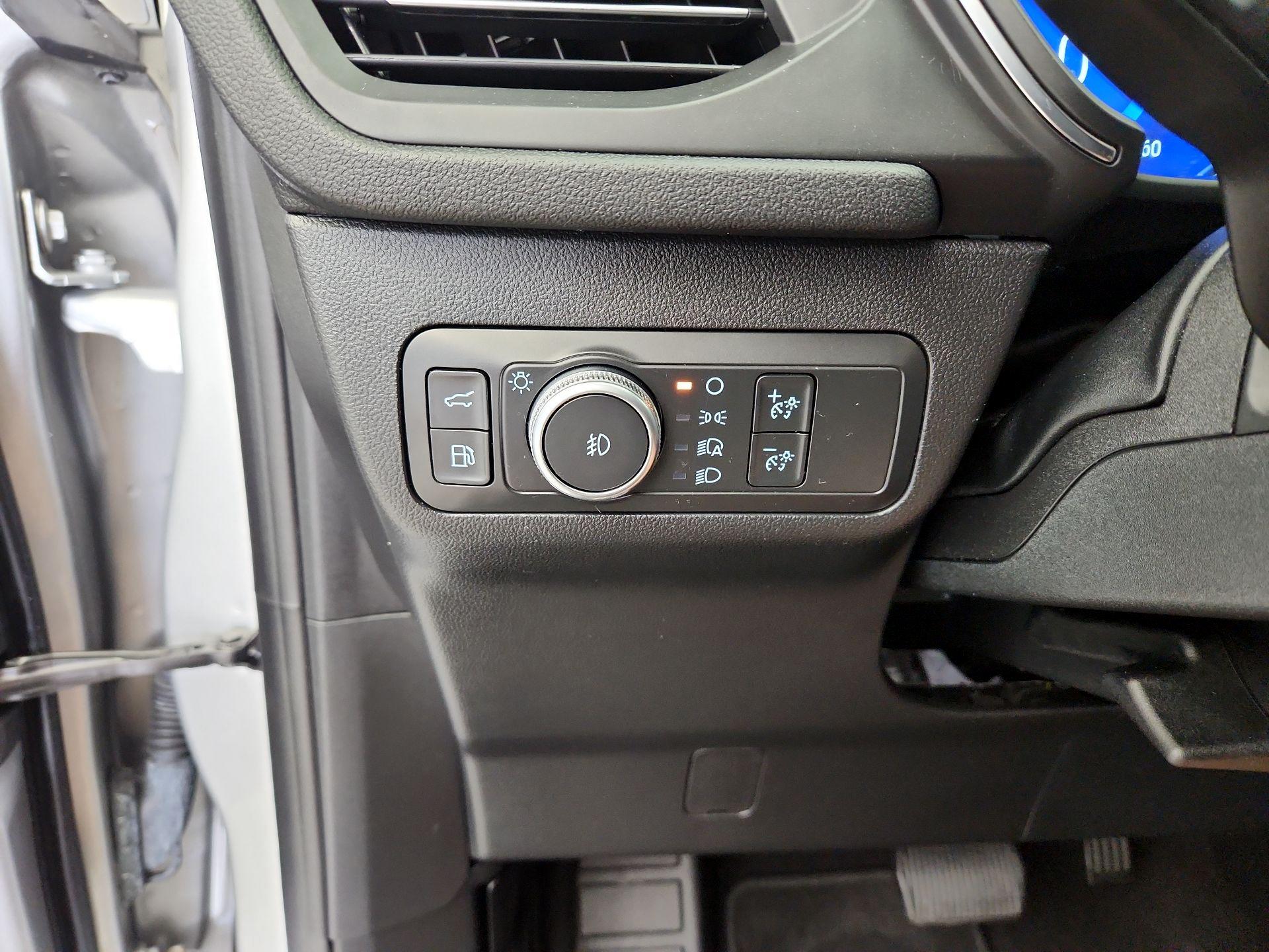 Thumbnail: 2020 Ford Escape - 13