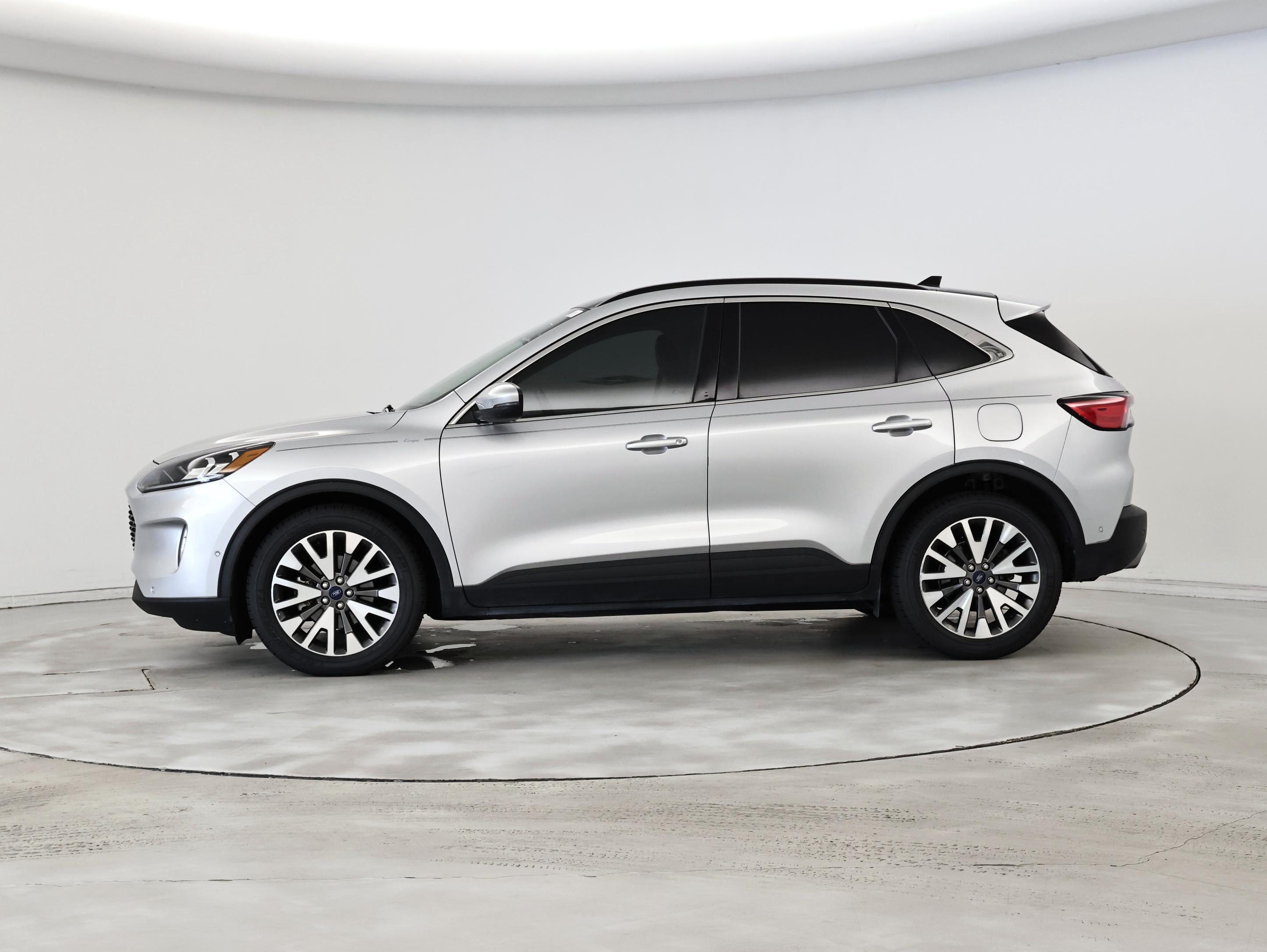 Thumbnail: 2020 Ford Escape - 3