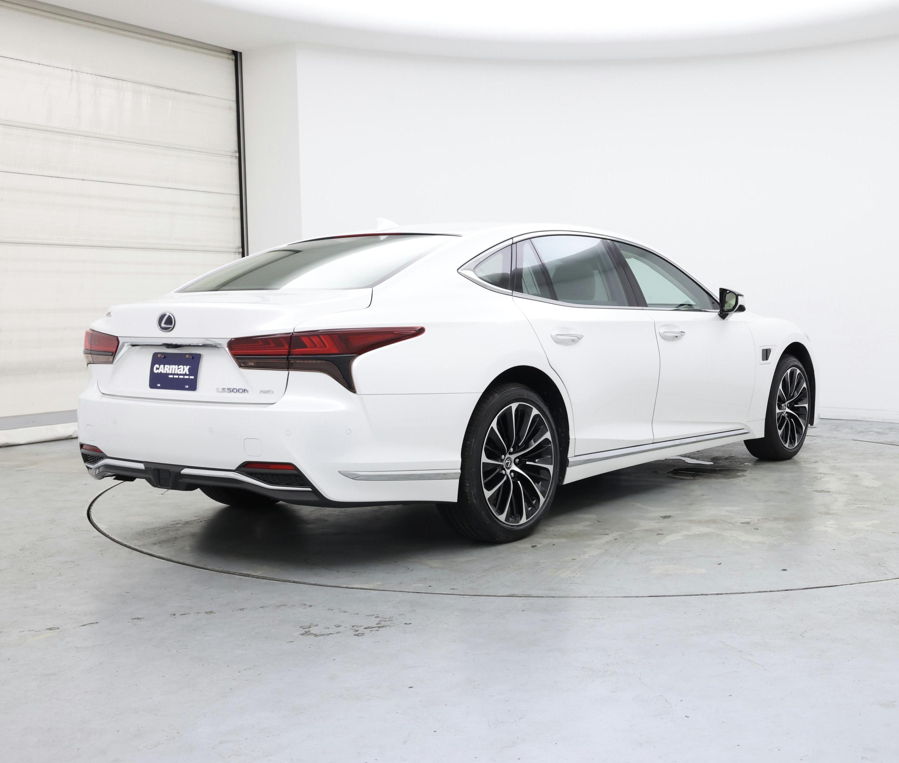Thumbnail: 2022 Lexus LS - 8