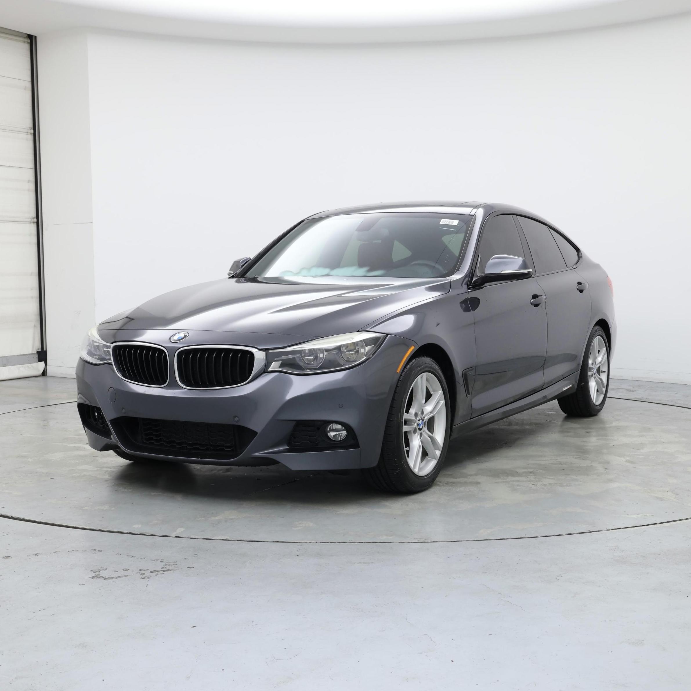 Thumbnail: 2017 BMW 3 Series - 4