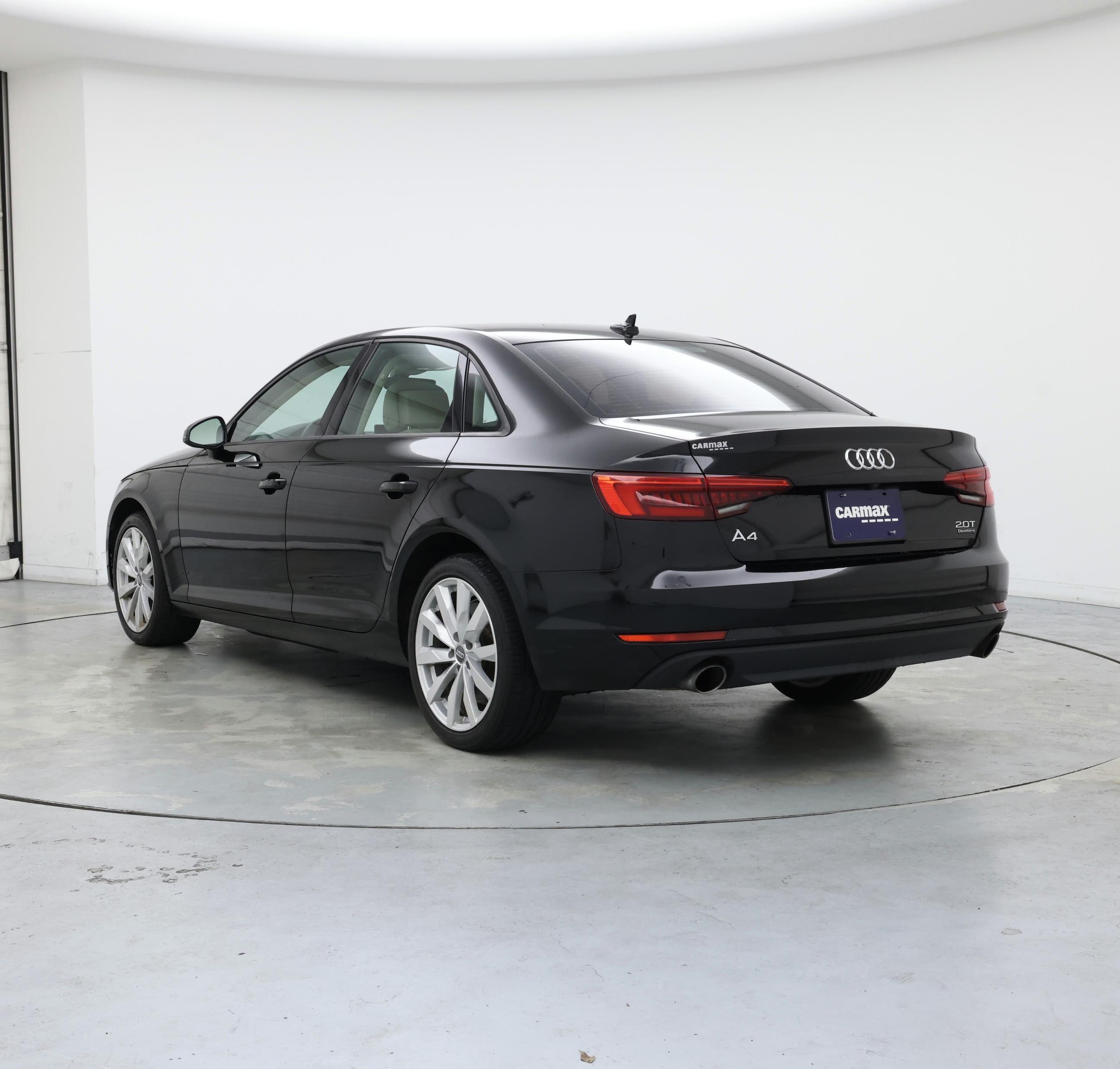 Thumbnail: 2017 Audi A4 - 2