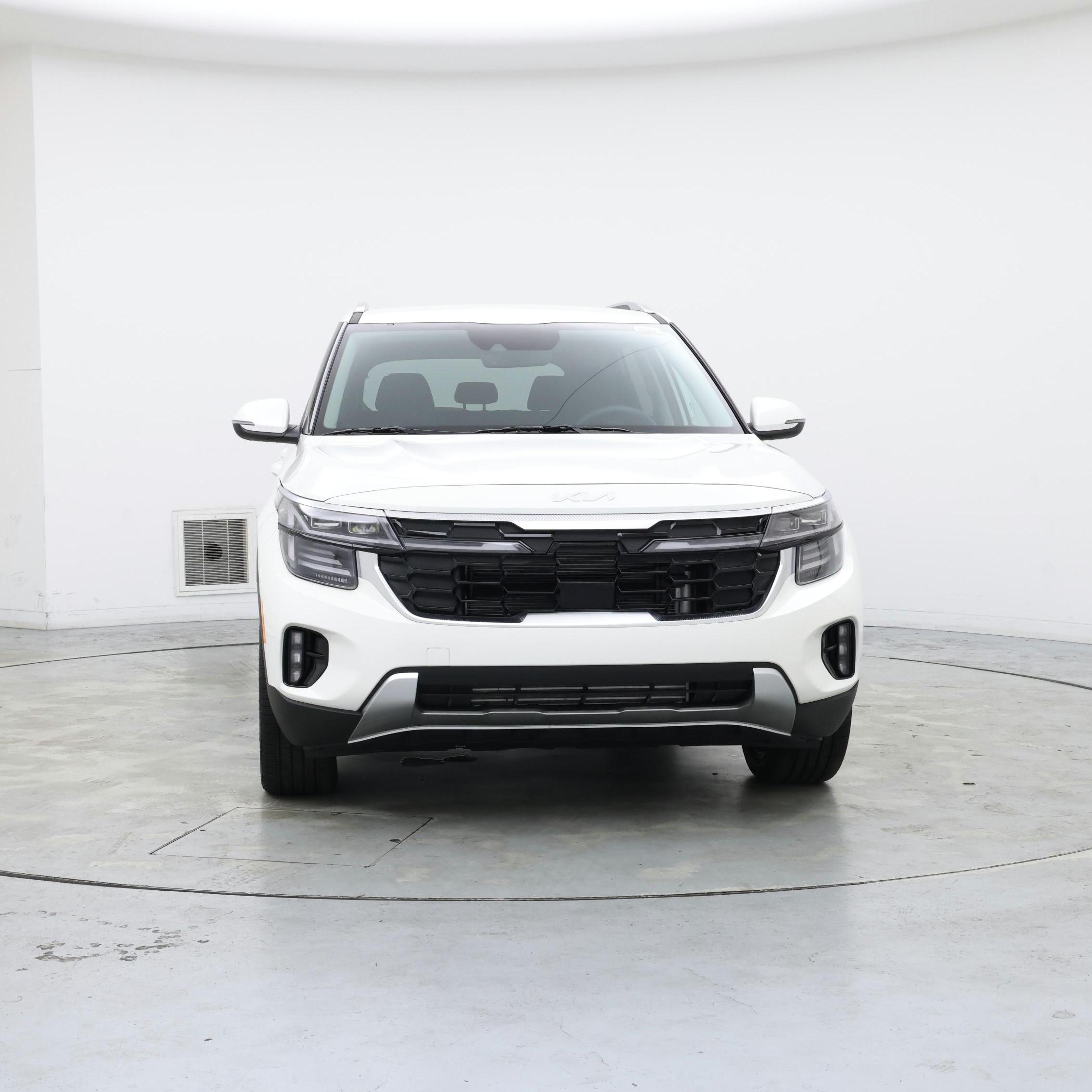 Thumbnail: 2024 Kia Seltos - 5