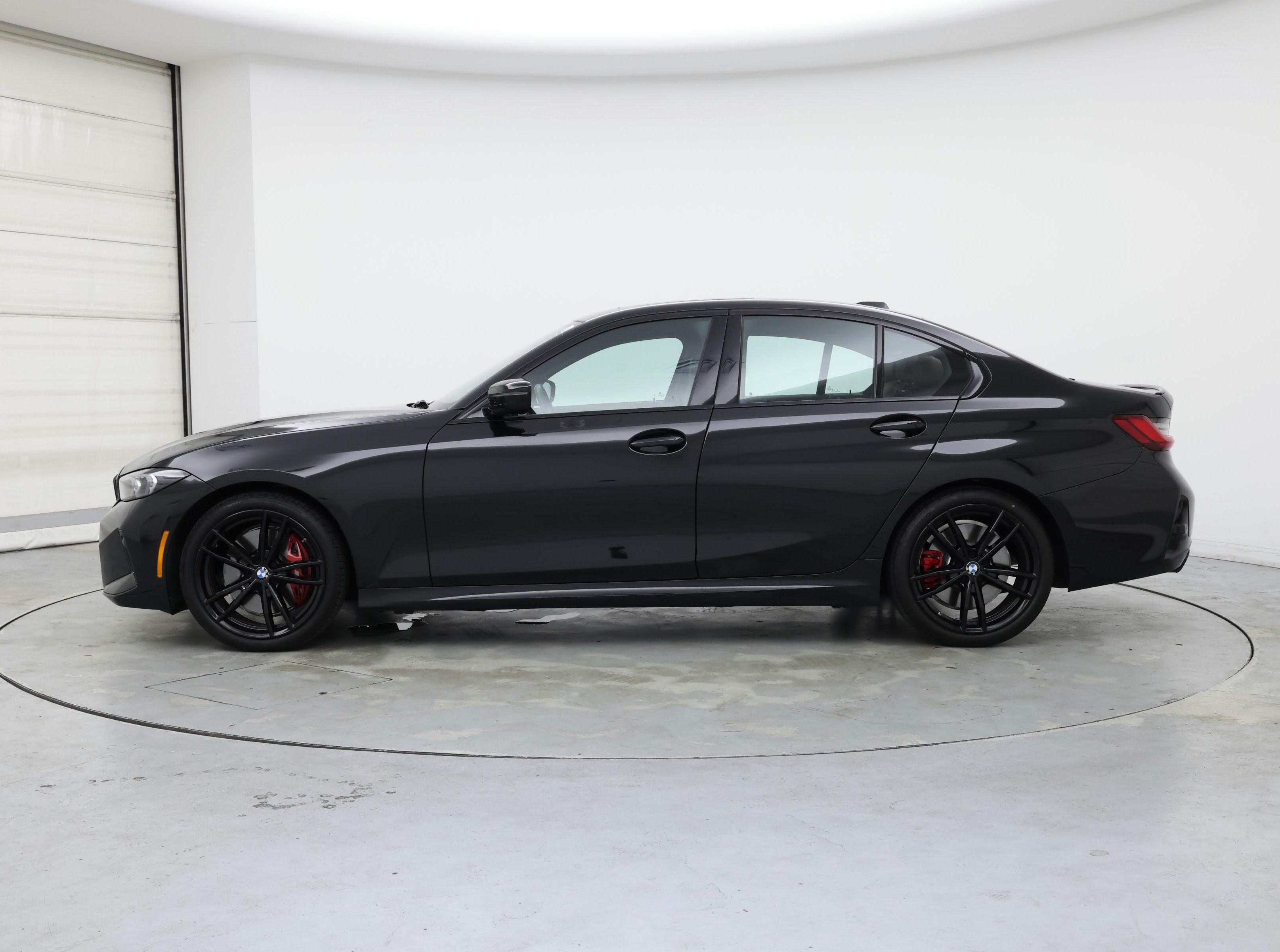 Thumbnail: 2024 BMW 3 Series - 3