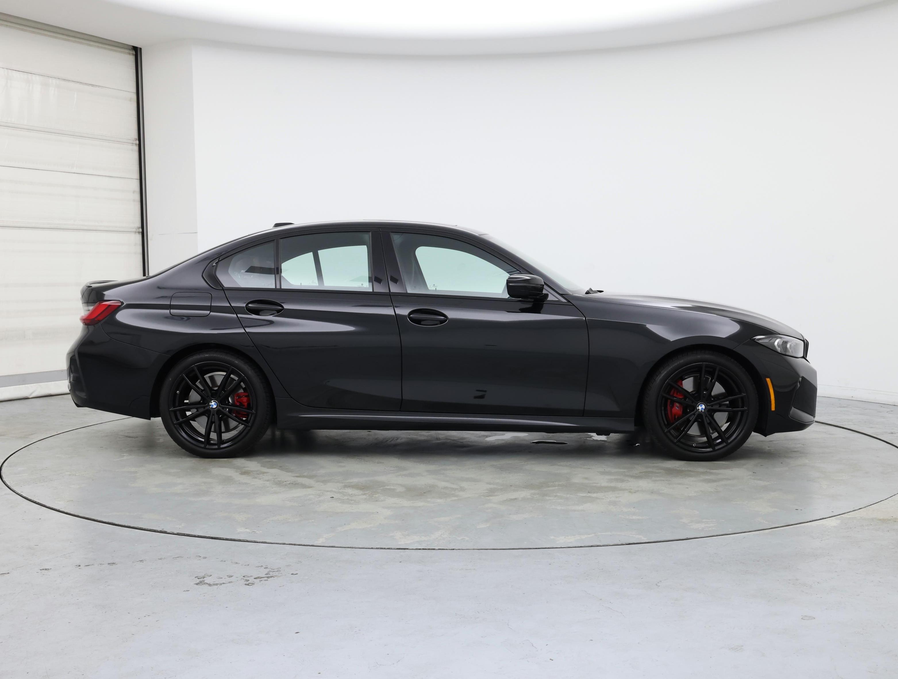 Thumbnail: 2024 BMW 3 Series - 7