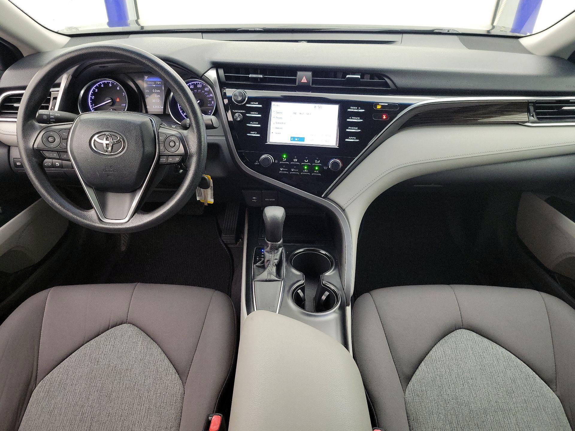 Thumbnail: 2018 Toyota Camry - 9