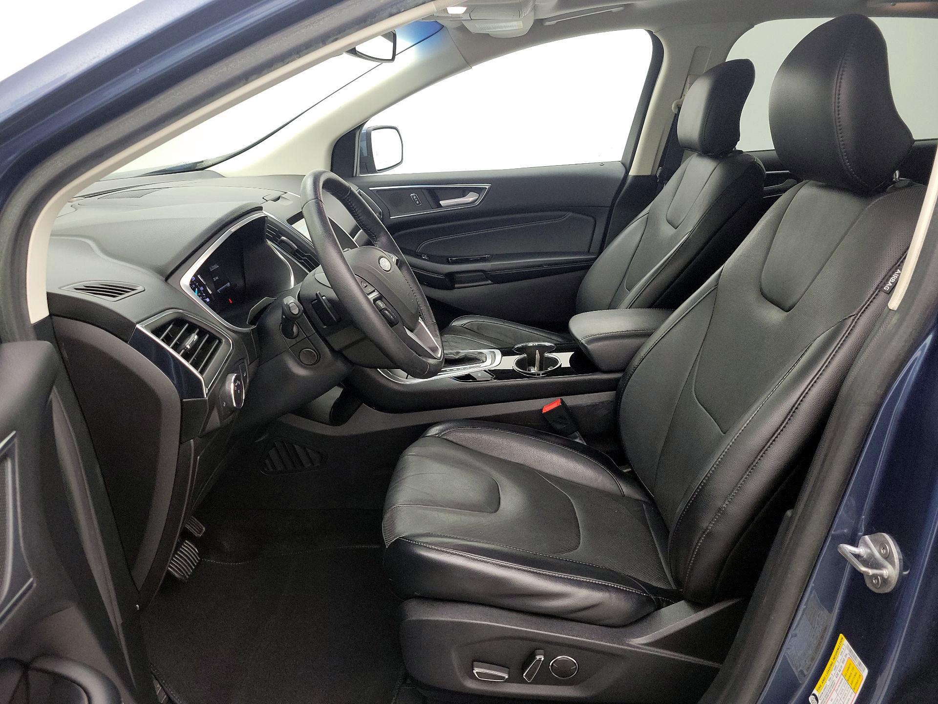 Thumbnail: 2018 Ford Edge - 11